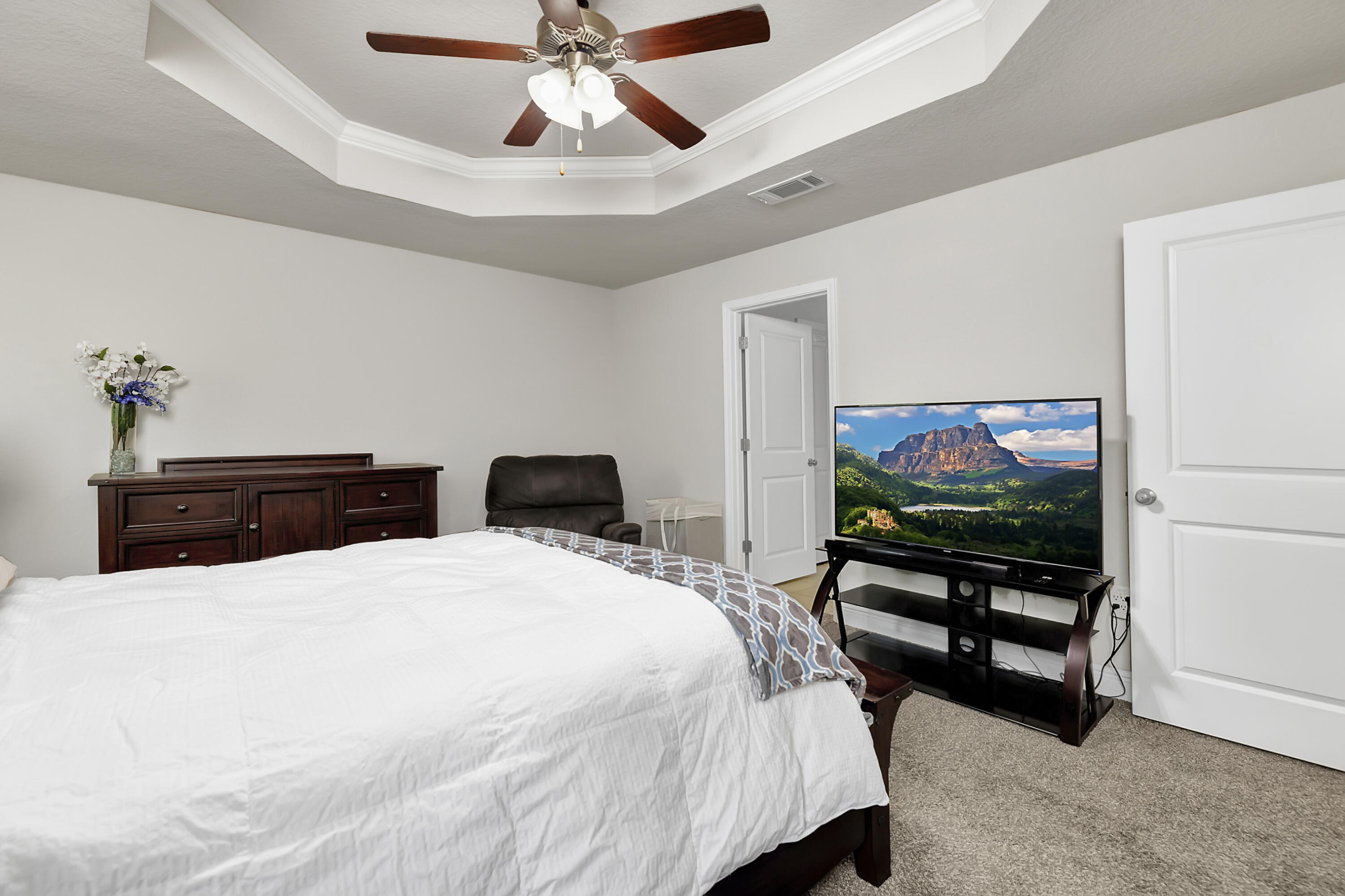 FOX VALLEY - Residential