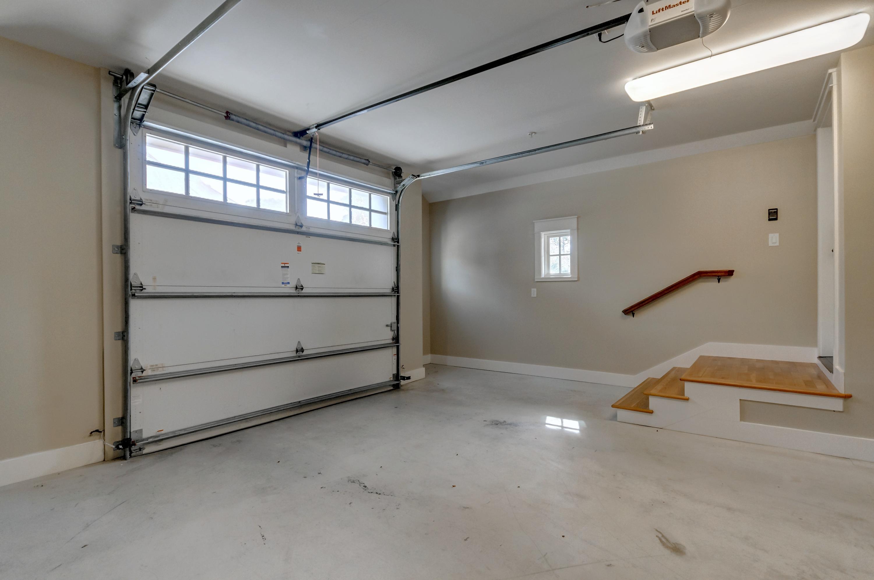 WILD HERON - THE COURTS - Residential