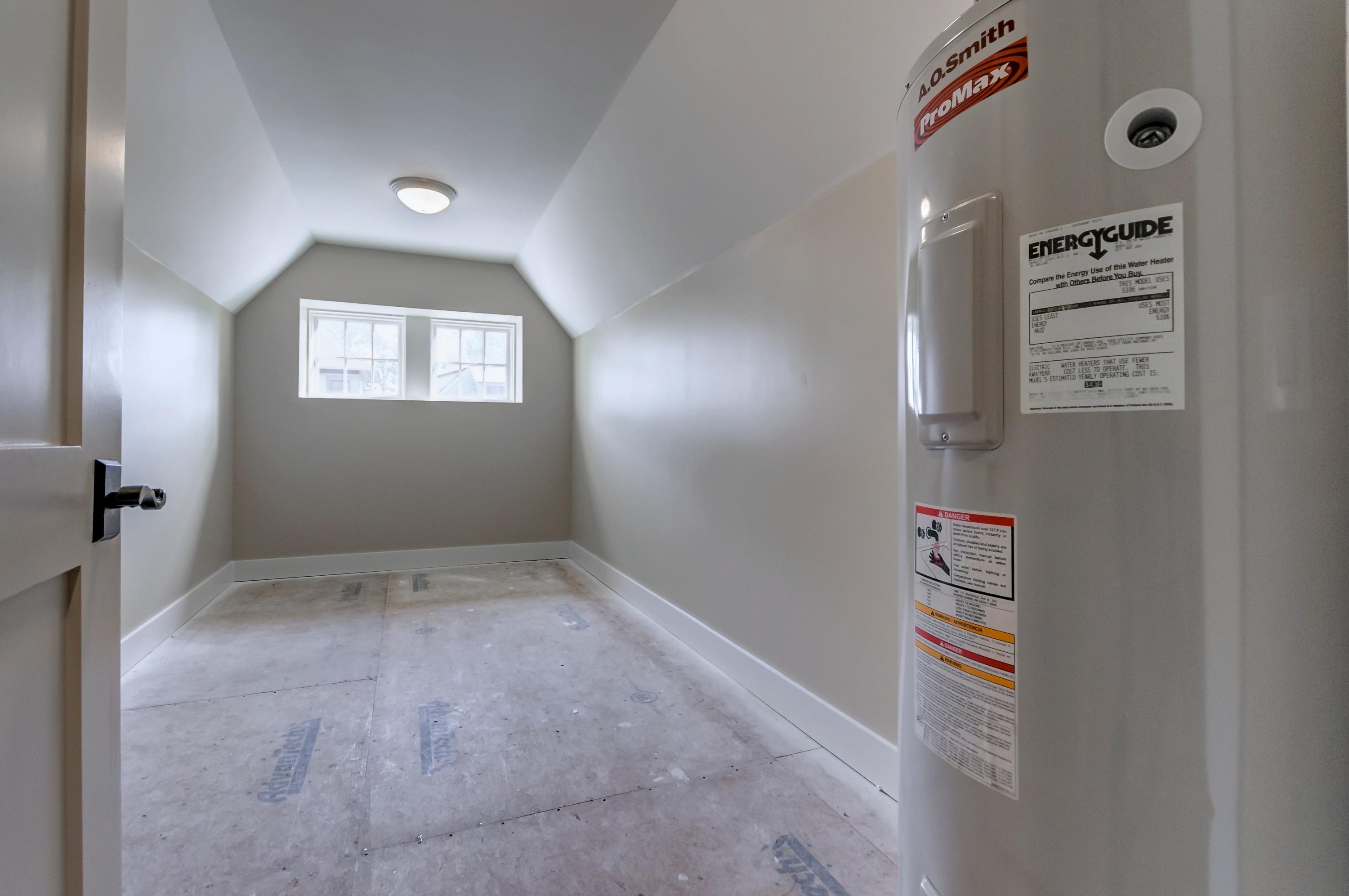 WILD HERON - THE COURTS - Residential