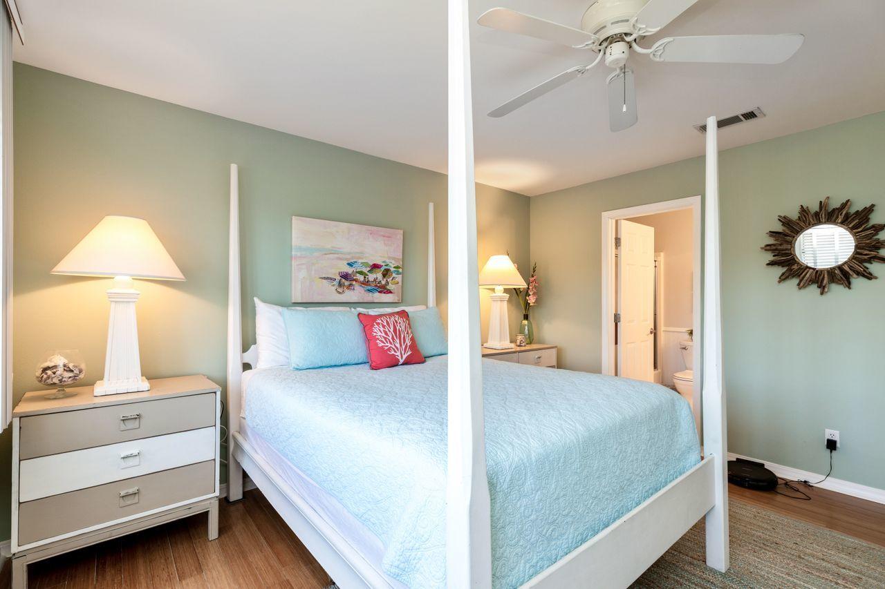 SEASCAPE CONDO PH 7C - Residential