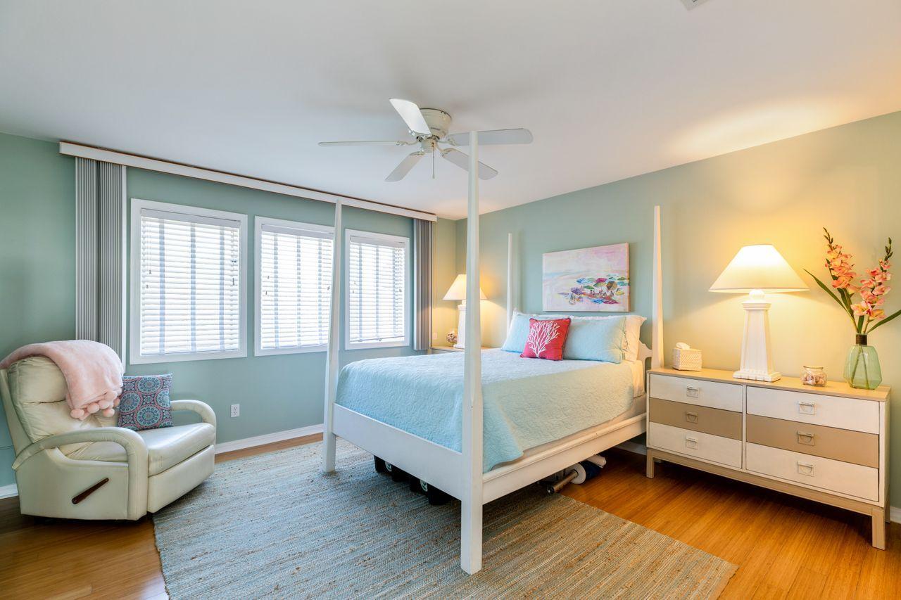 SEASCAPE CONDO PH 7C - Residential
