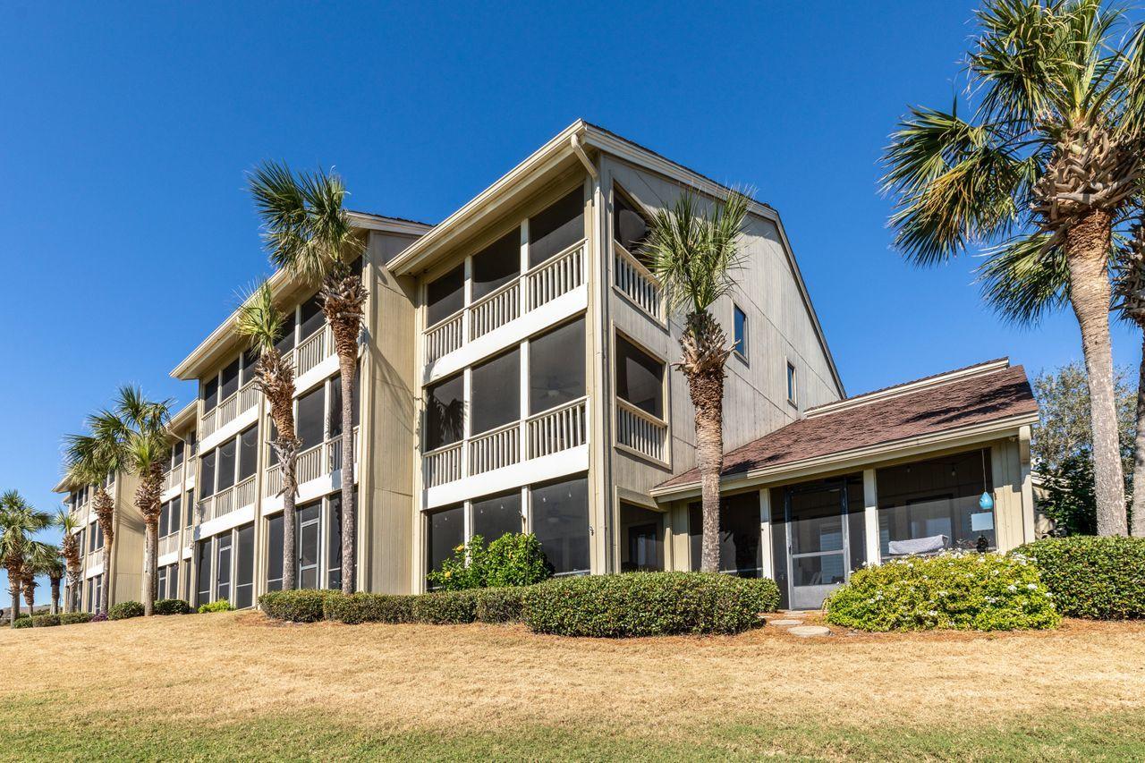 SEASCAPE CONDO PH 7C - Residential