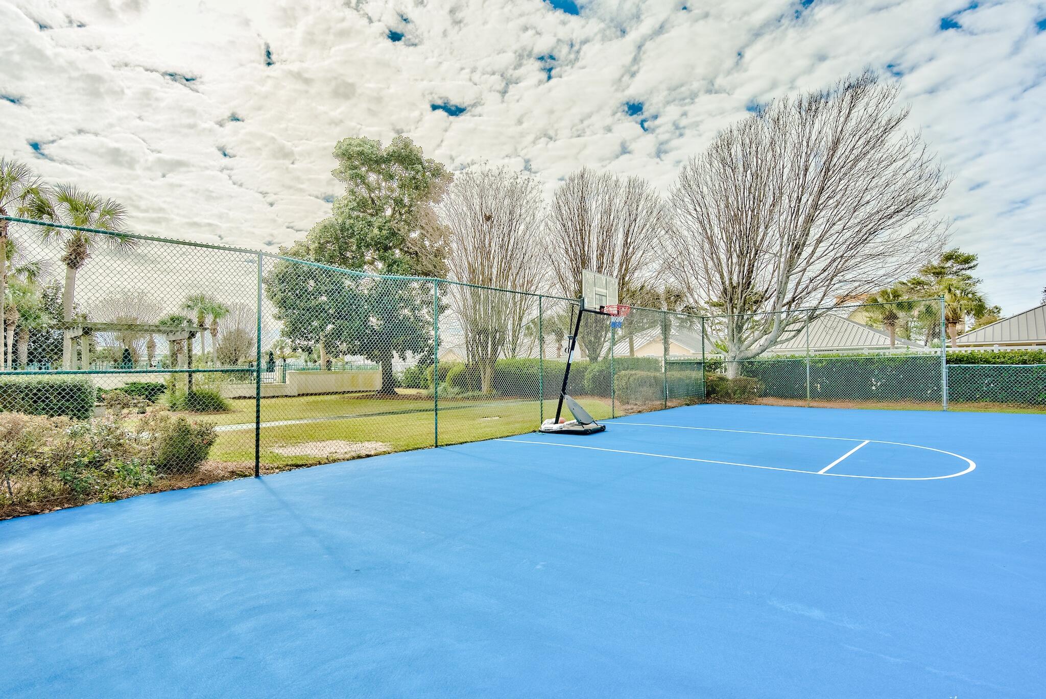 AVALON BEACH ESTATES - Residential