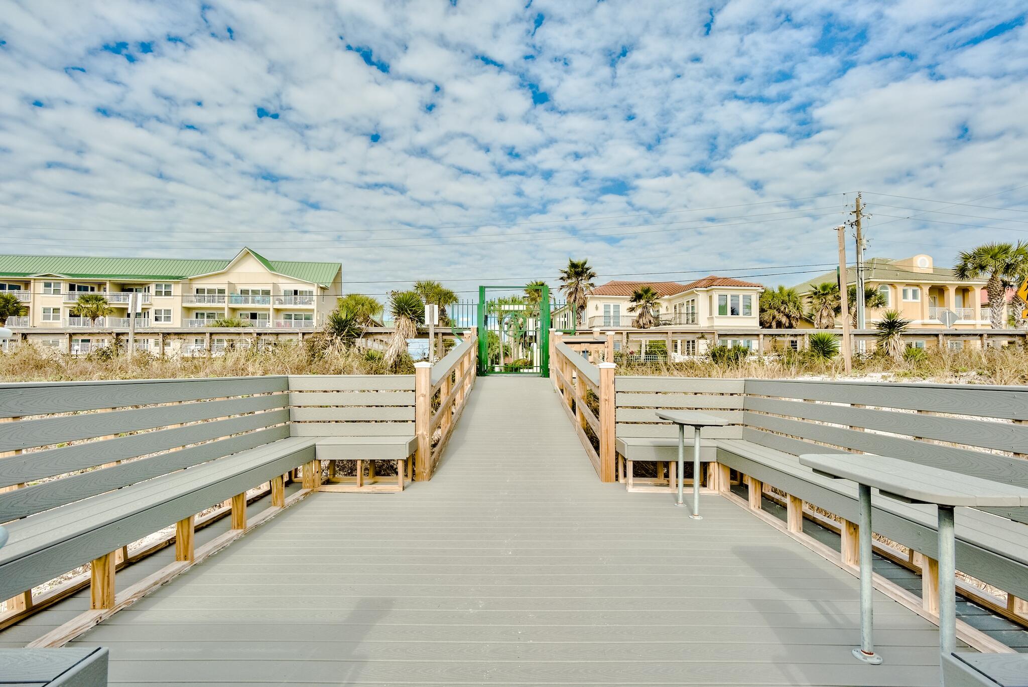 AVALON BEACH ESTATES - Residential