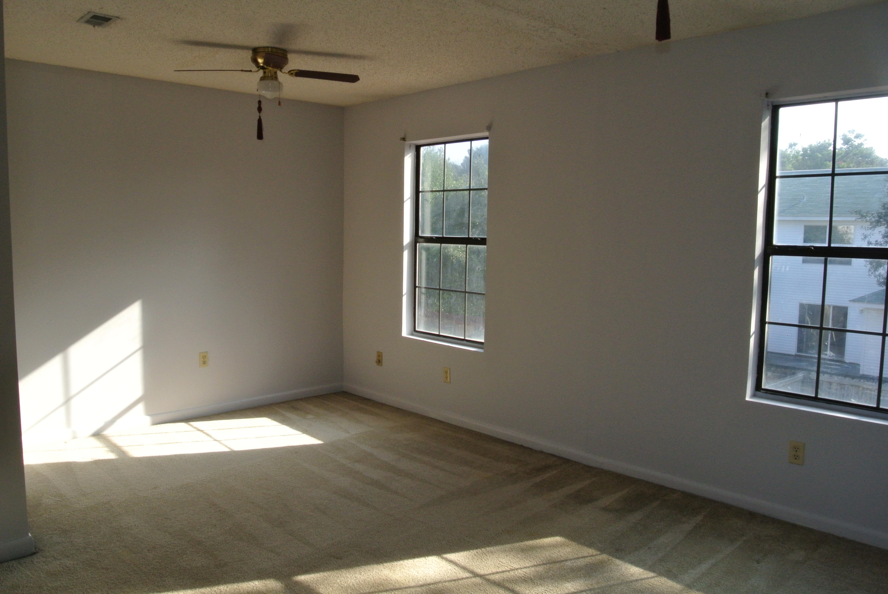 SANDALWOOD MANOR 1ST ADDN - Residential