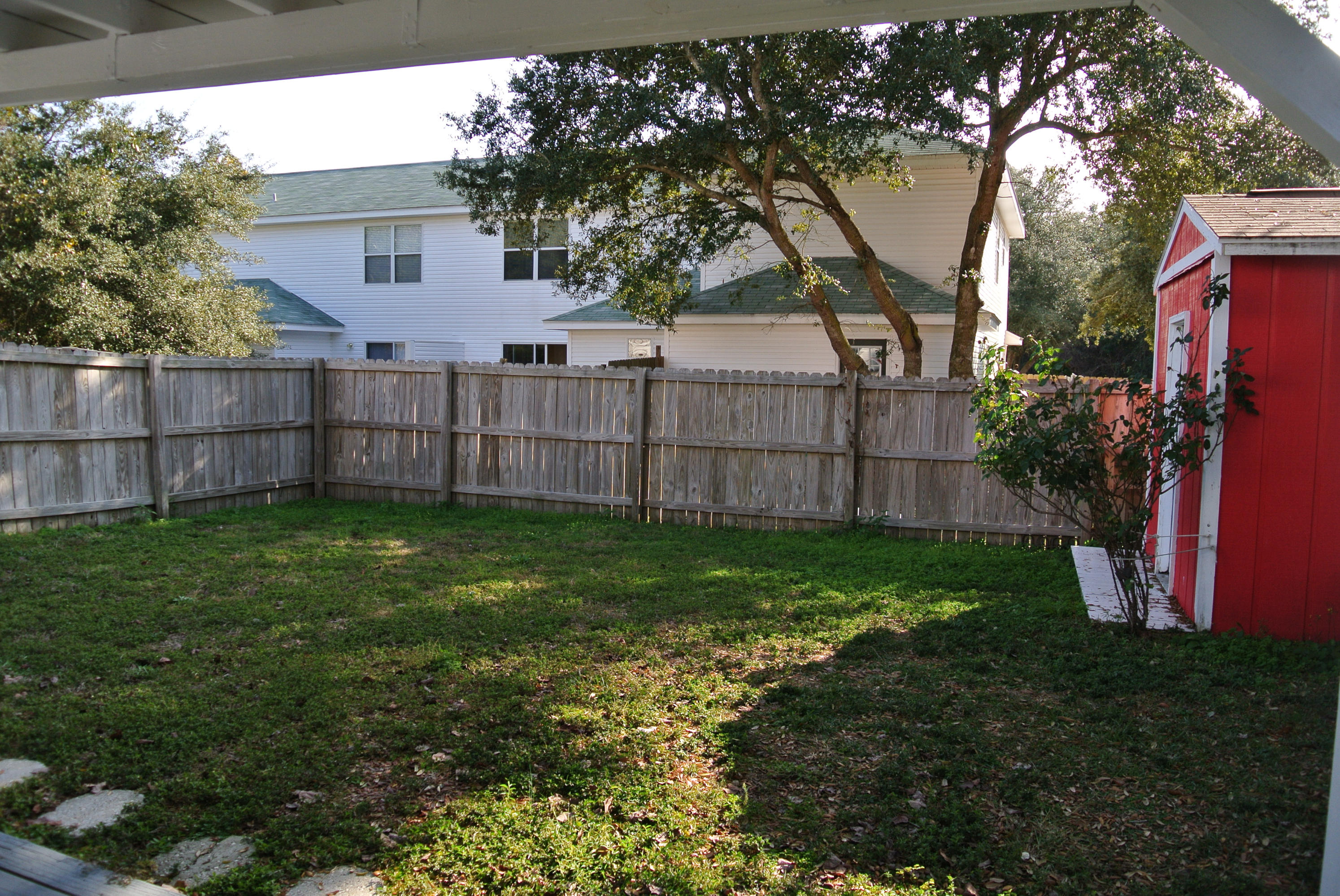 SANDALWOOD MANOR 1ST ADDN - Residential