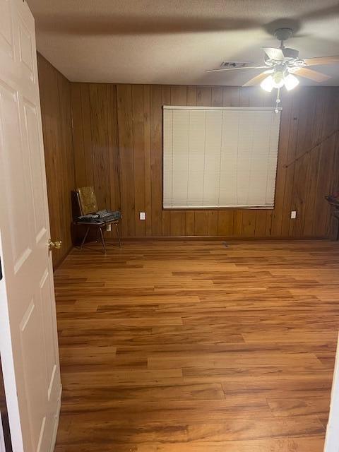 BAYOU WOODS 1ST ADDN - Residential Lease