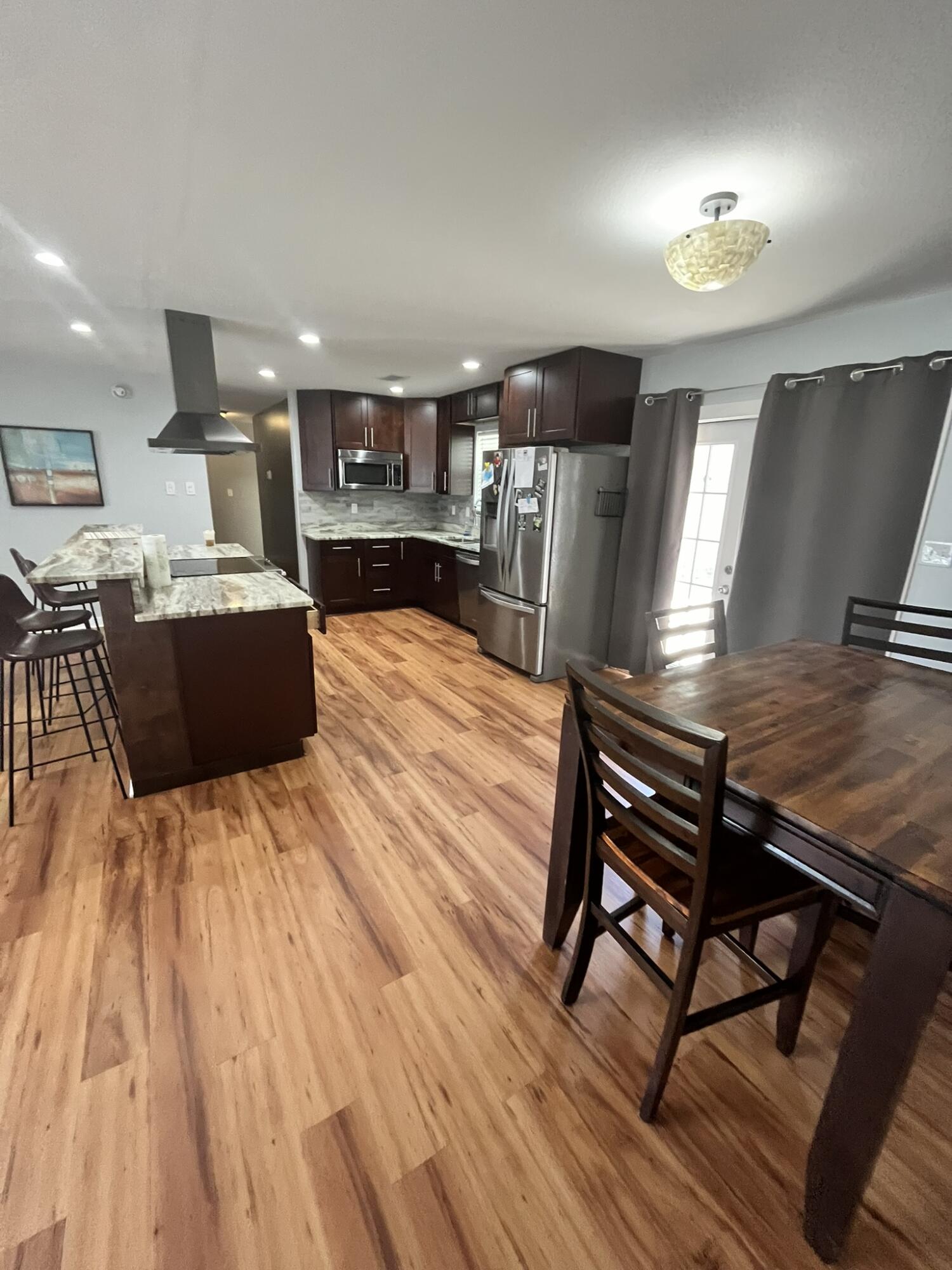 BAYOU WOODS 1ST ADDN - Residential Lease