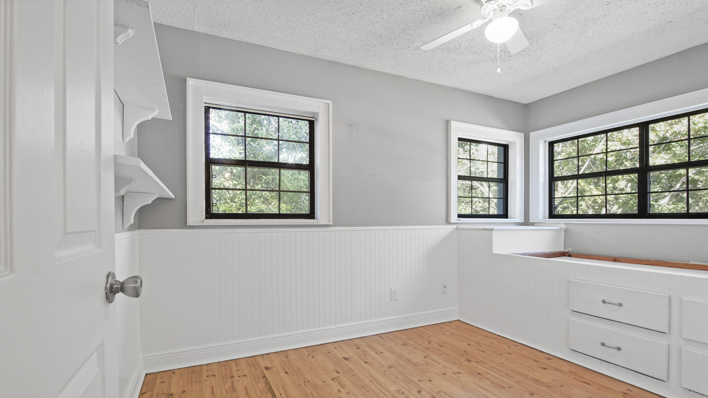 CRESTVIEW HEIGHTS - Residential