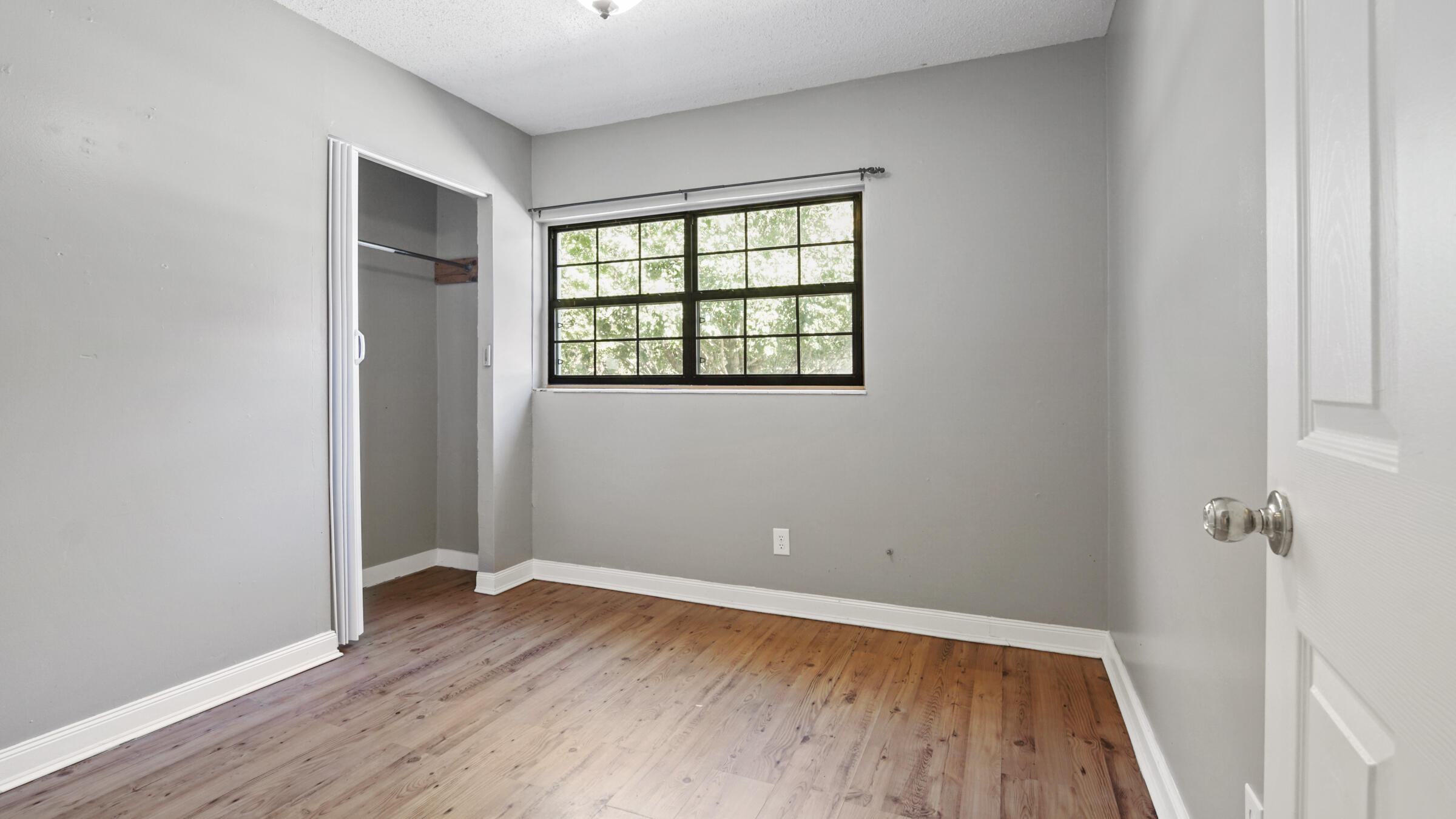 CRESTVIEW HEIGHTS - Residential