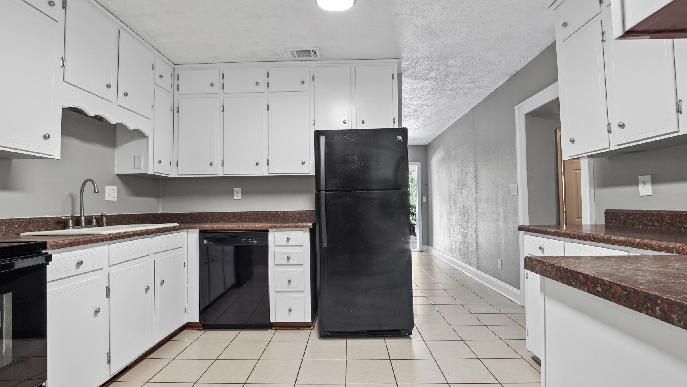 CRESTVIEW HEIGHTS - Residential