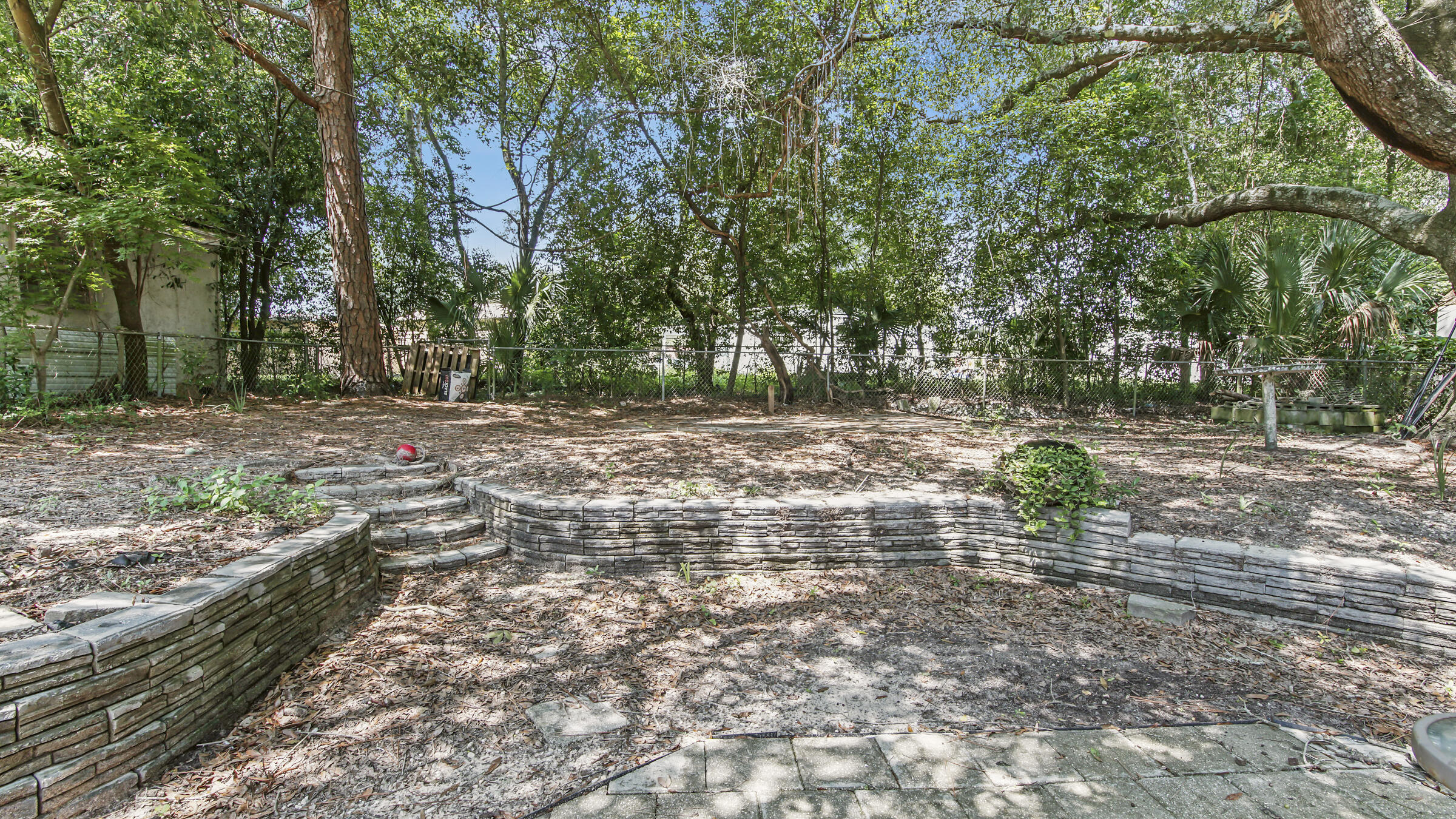 CRESTVIEW HEIGHTS - Residential