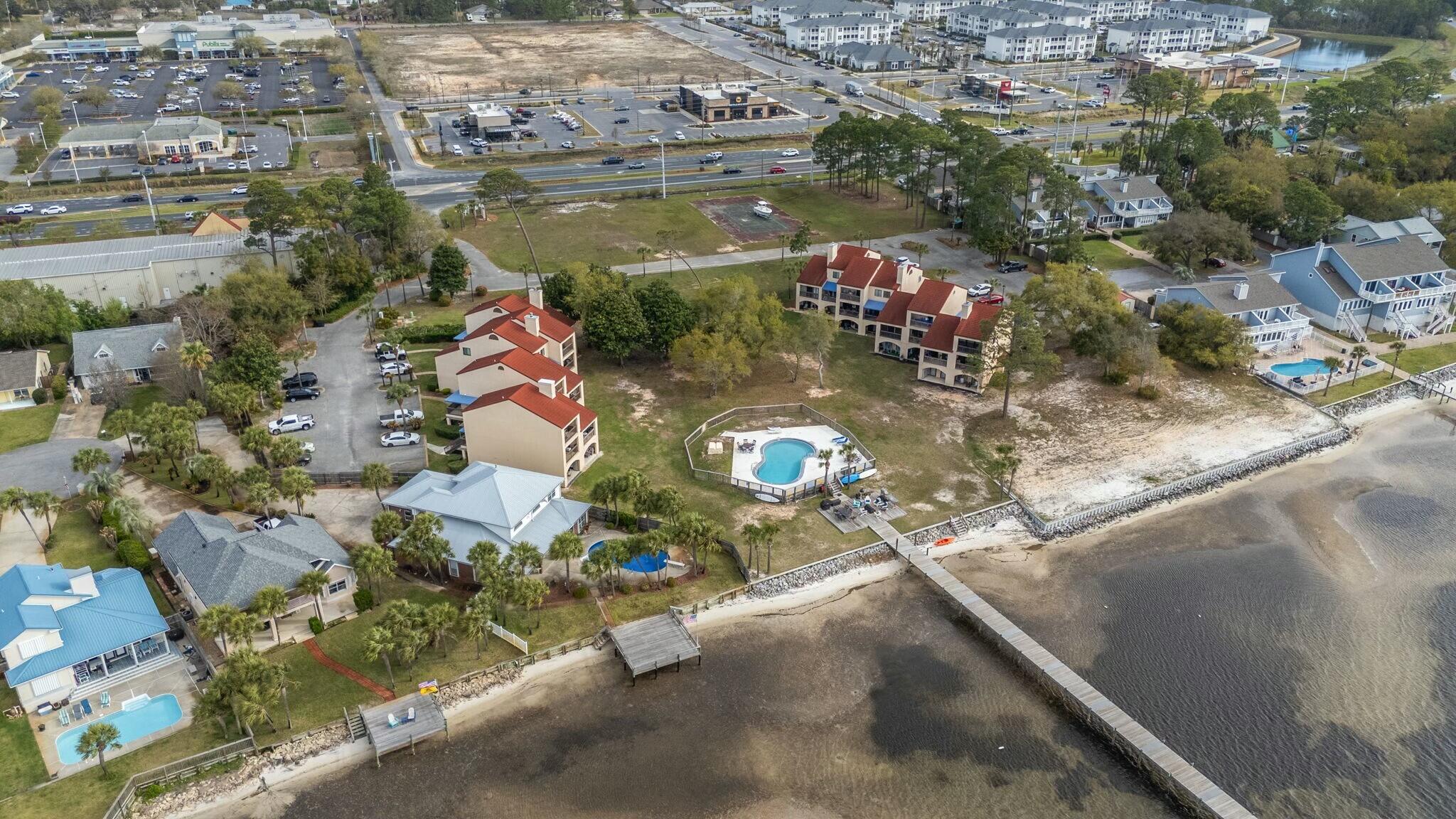 SAFE HARBOUR VILLAGE CONDO - Residential