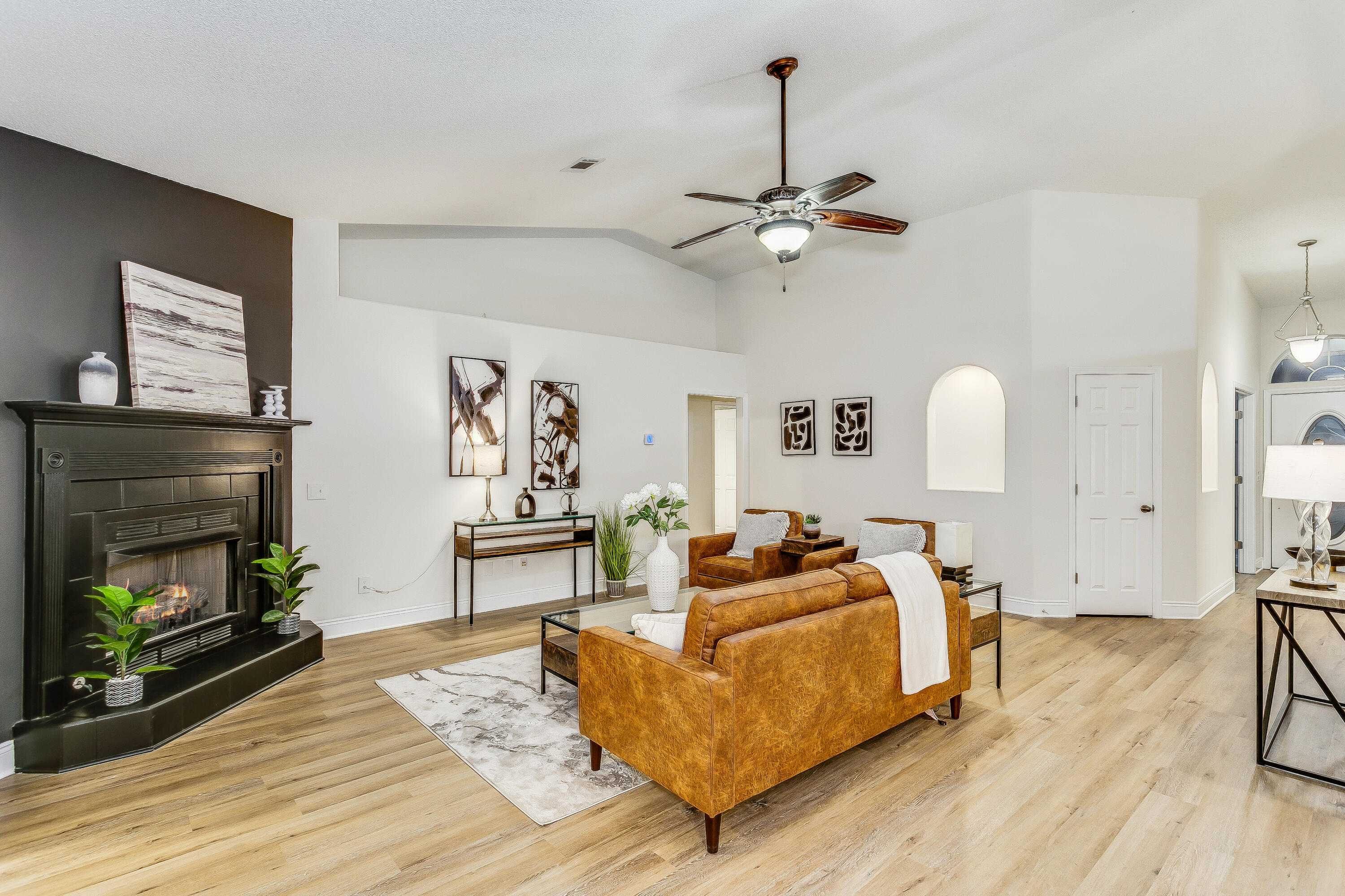 WOODLAWN HEIGHTS - Residential