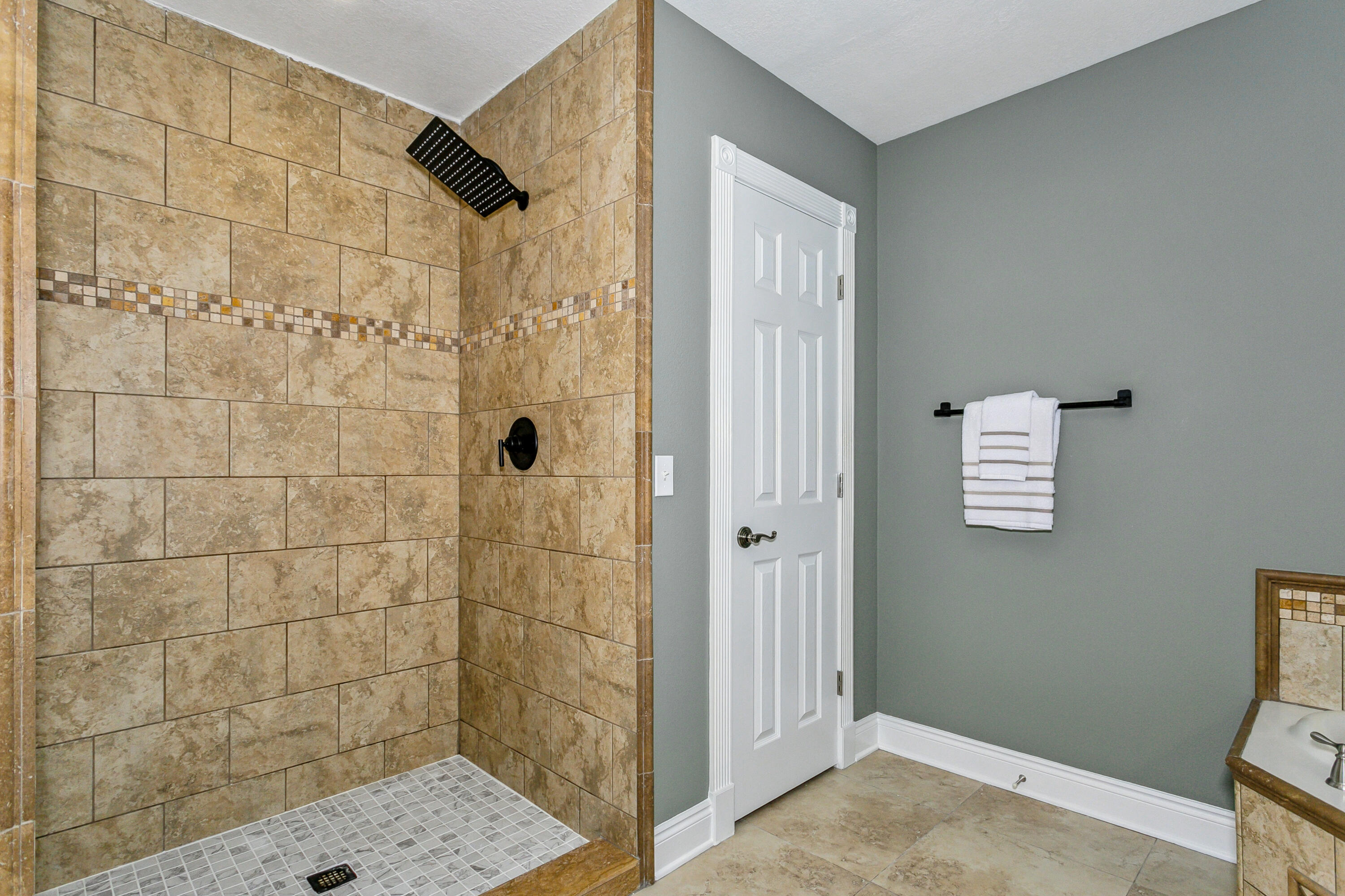 WOODLAWN HEIGHTS - Residential