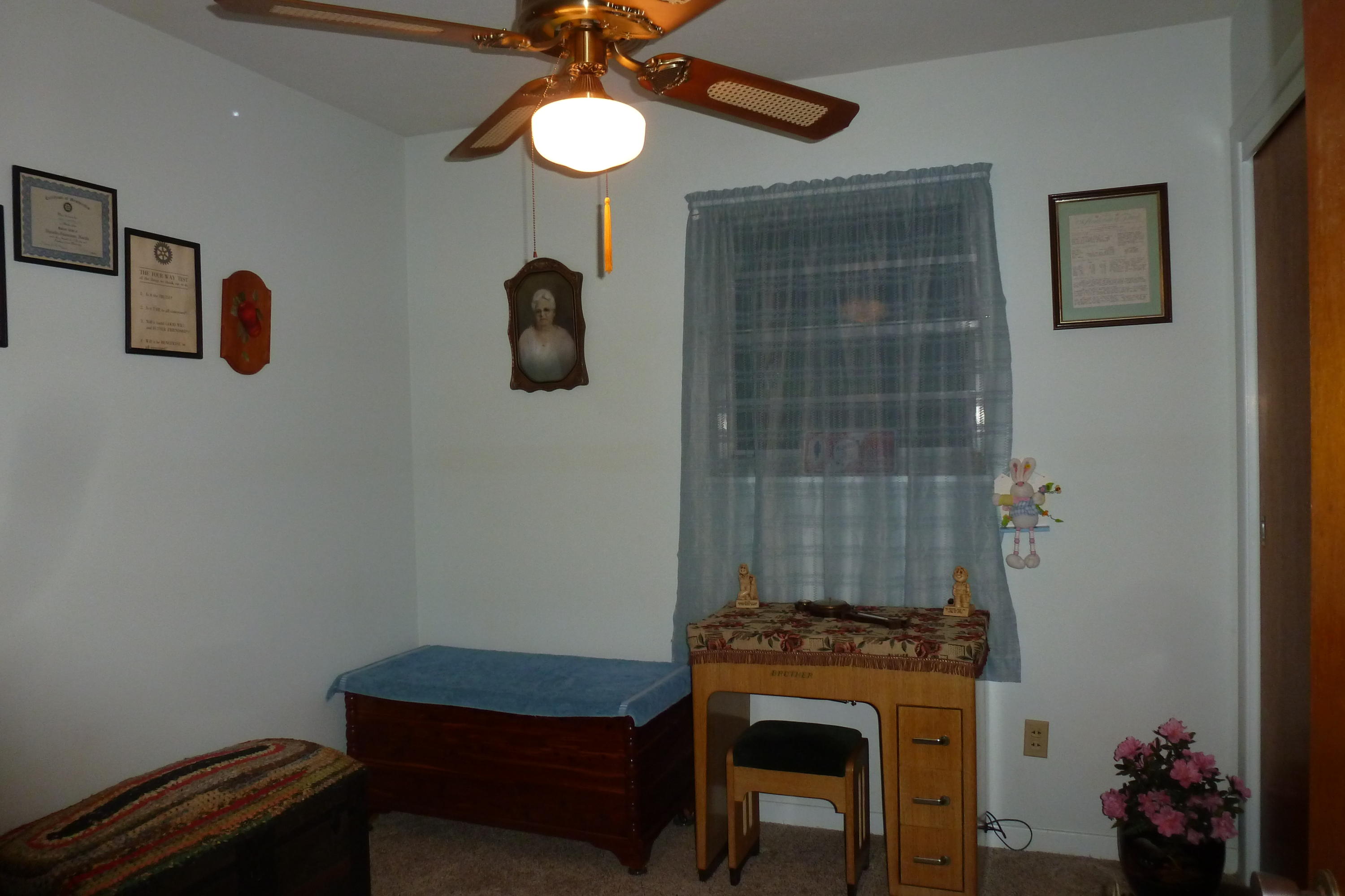 Bayshore Dr - Residential