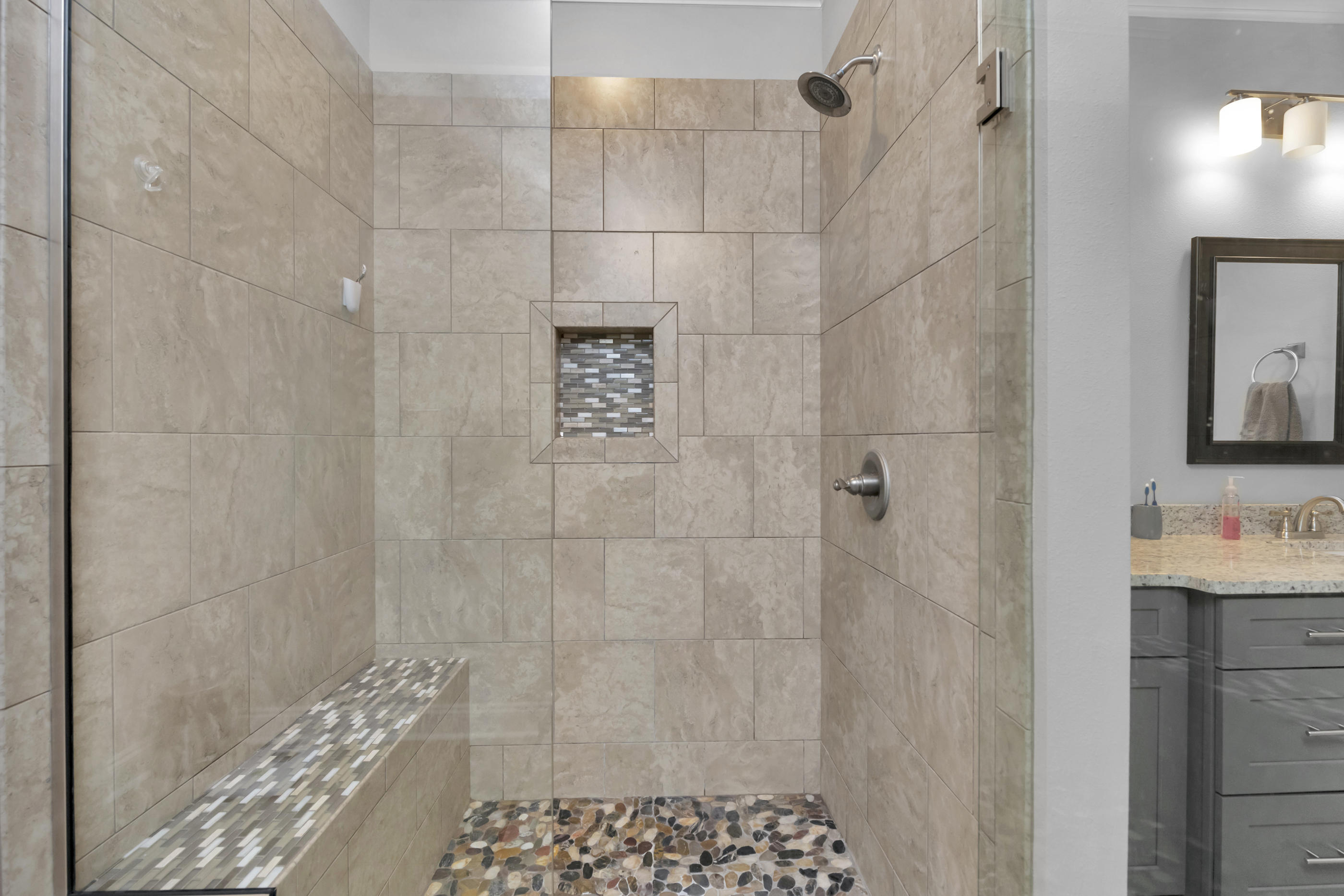 NAVARRE S/D 2ND ADDN - Residential