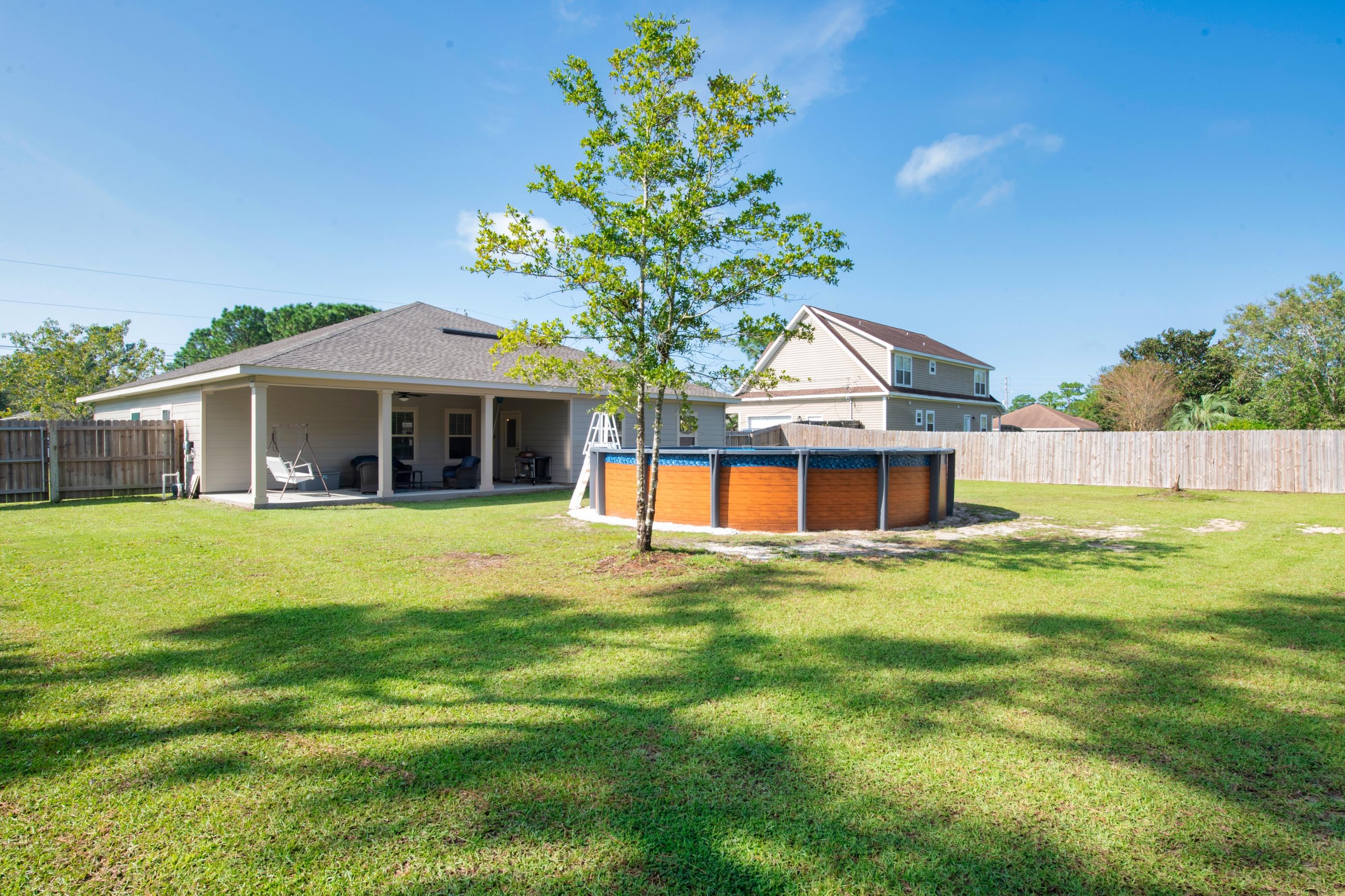 NAVARRE S/D 2ND ADDN - Residential