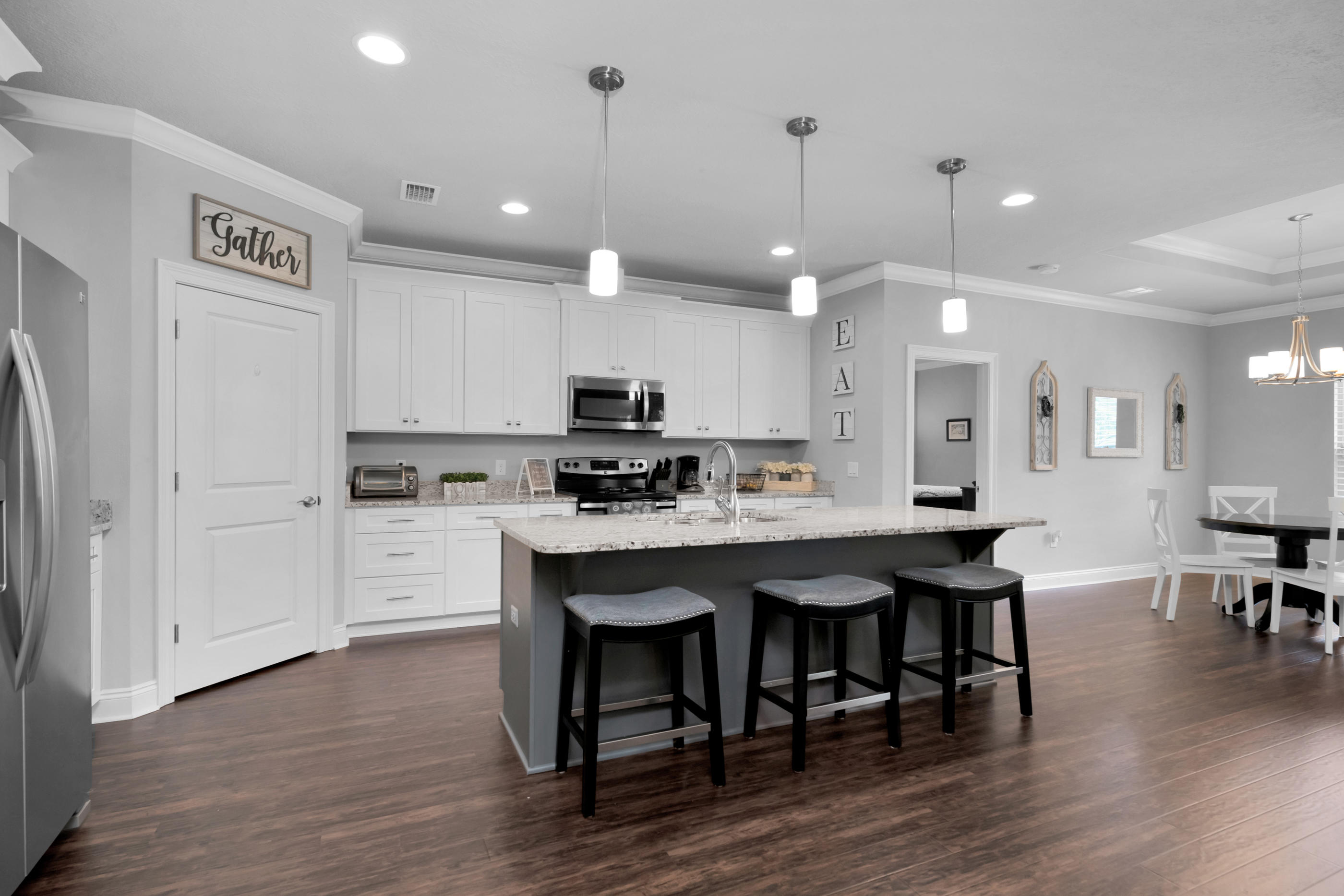 NAVARRE S/D 2ND ADDN - Residential