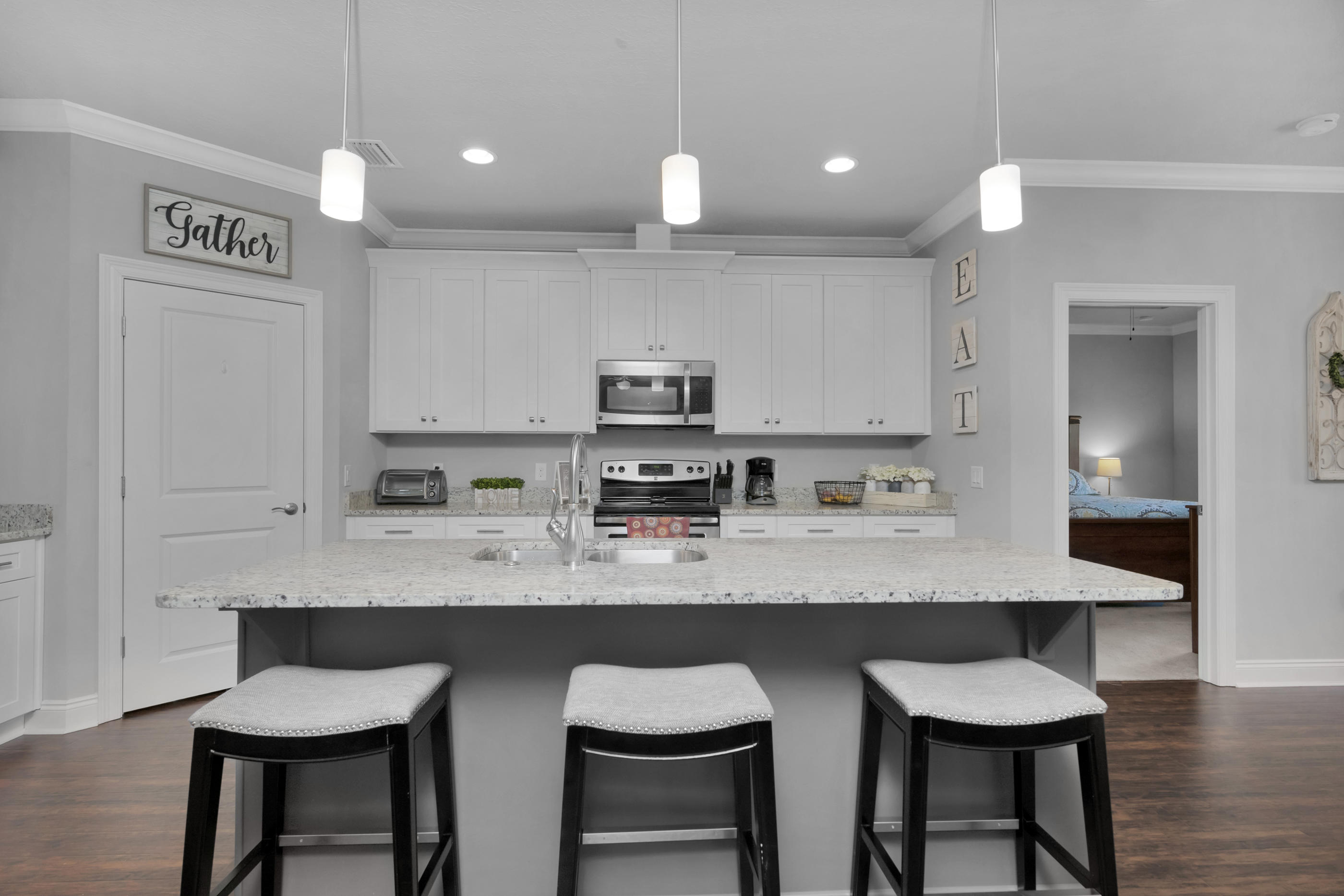 NAVARRE S/D 2ND ADDN - Residential