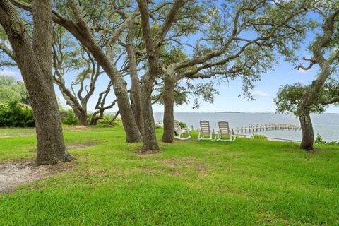 A home in Navarre