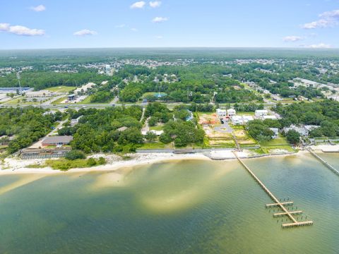 A home in Navarre