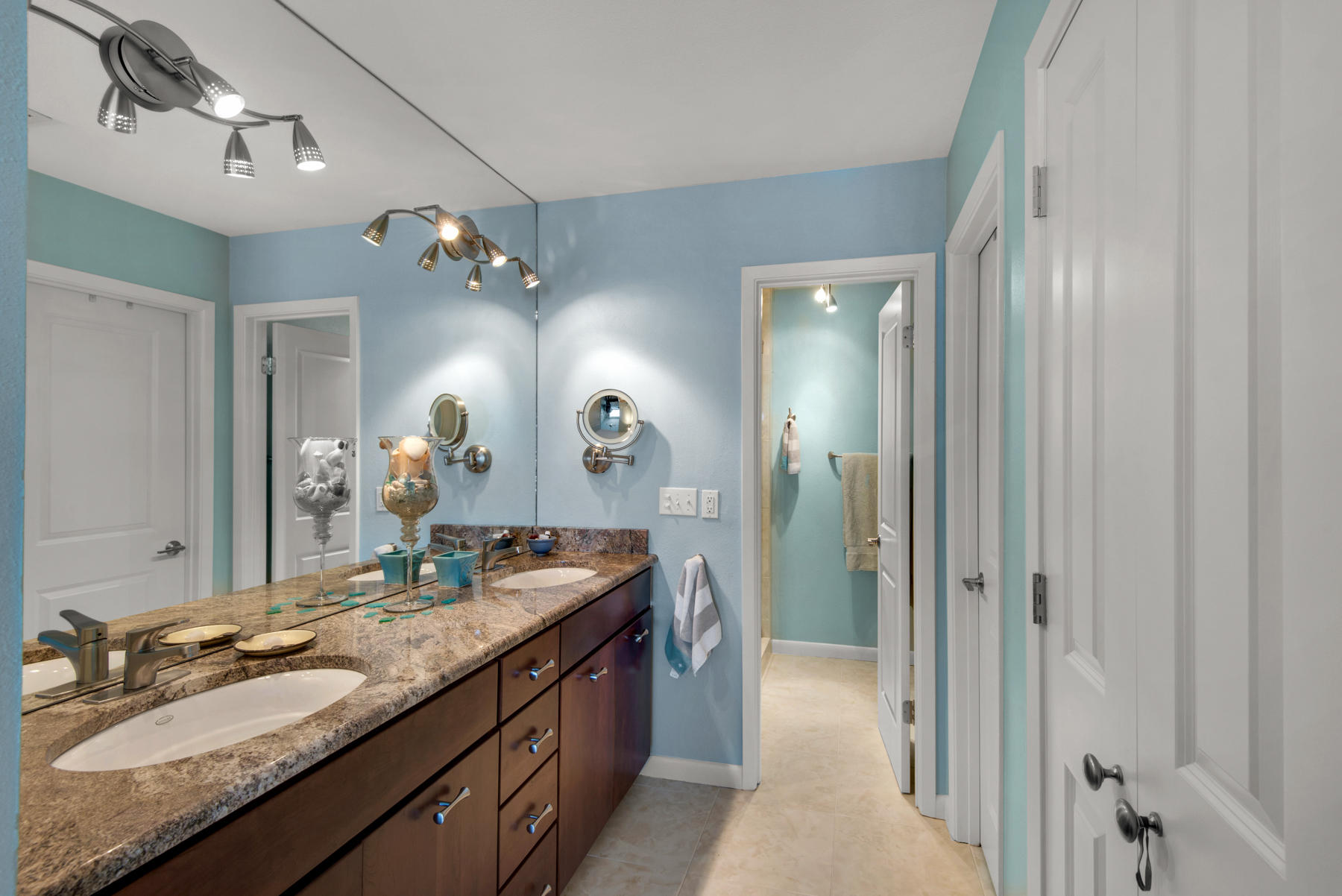 MARINA COVE VILLAGE PH 2 - Residential