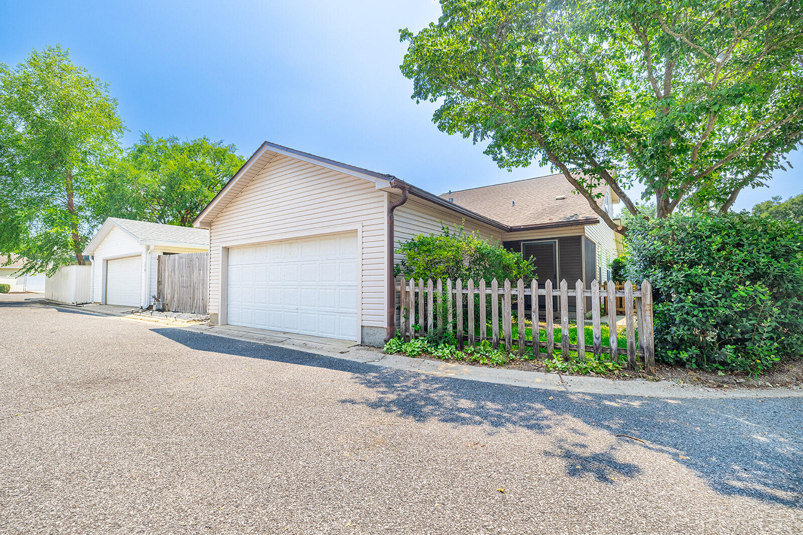 PARKWOOD AT BLUEWATER BAY - Residential