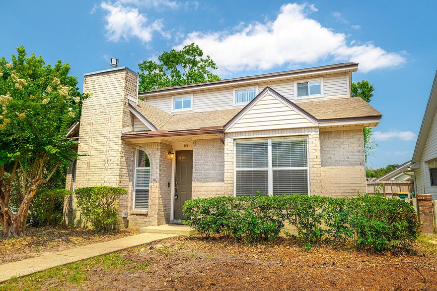 **Seller will provide a $5,000 credit for updates or interest rate buy down with accepted offer.**Situated on a corner lot, this 3-bedroom, 3 full bath home has everything you are looking for inside Bluewater Bay, in the neighborhood of Parkwood Circle. Upon entering, you will be greeted by a lovely open living room which flows seamlessly into the kitchen, a perfect set-up for entertaining. The living room has a fireplace, plenty of natural lighting, and shares a good-sized dining space. In the kitchen, you will be surprised by the ample counter and cabinet space, as well as the pantry. Just on the other side of the kitchen is a lovely screened-in patio, perfect for enjoying the Florida weather while sipping a cold drink and listening to the birds.