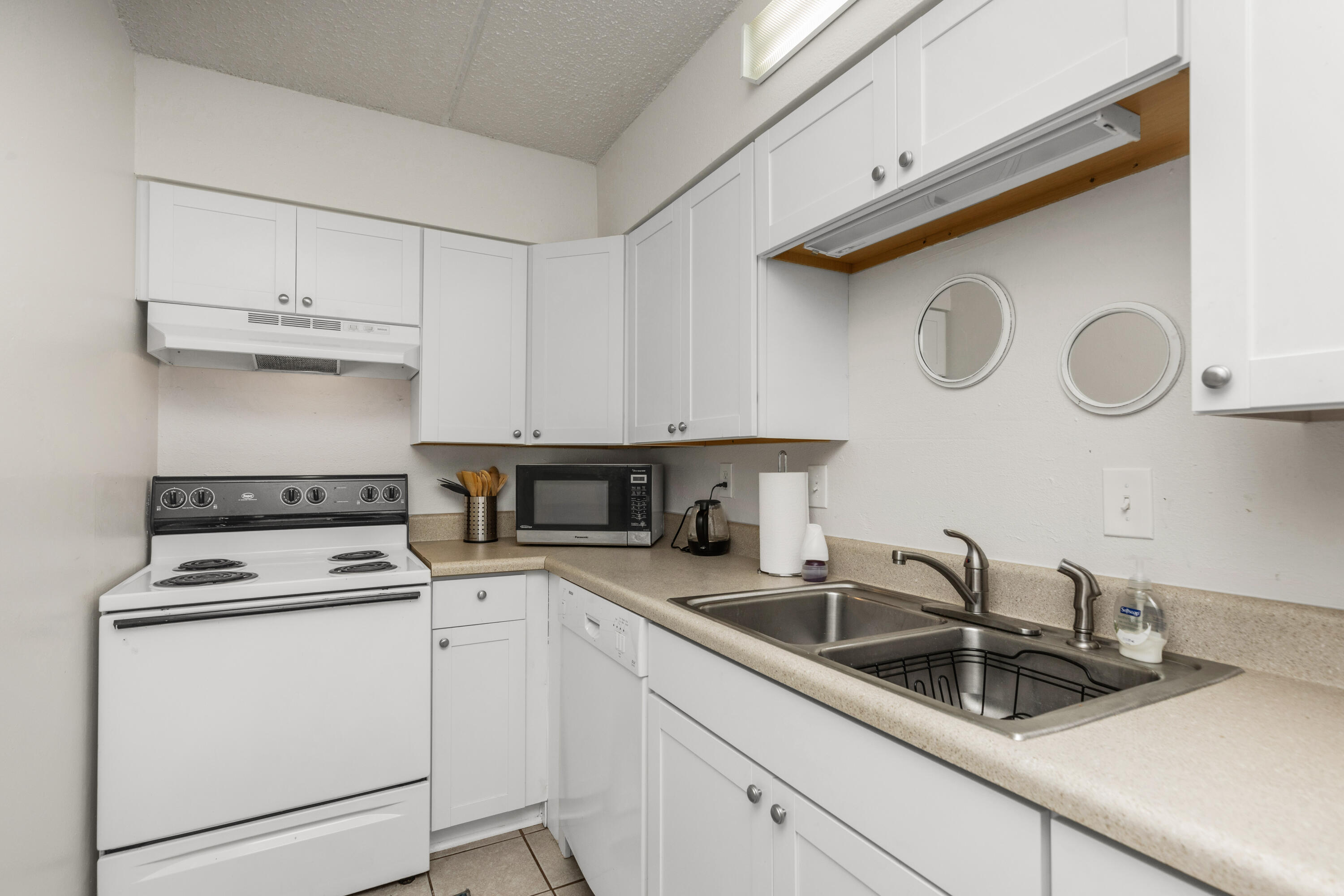 THE CEDARS - Residential