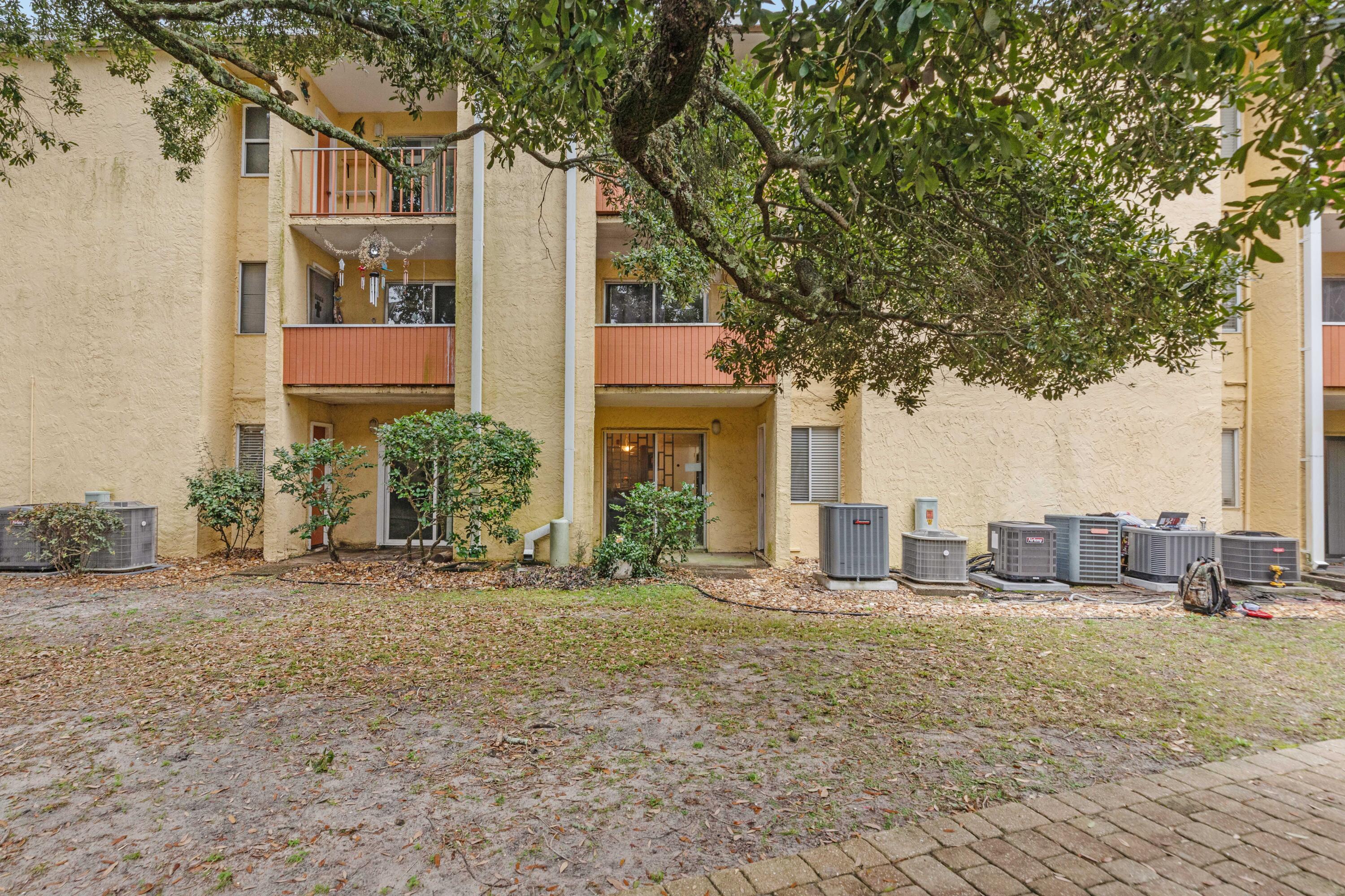 THE CEDARS - Residential