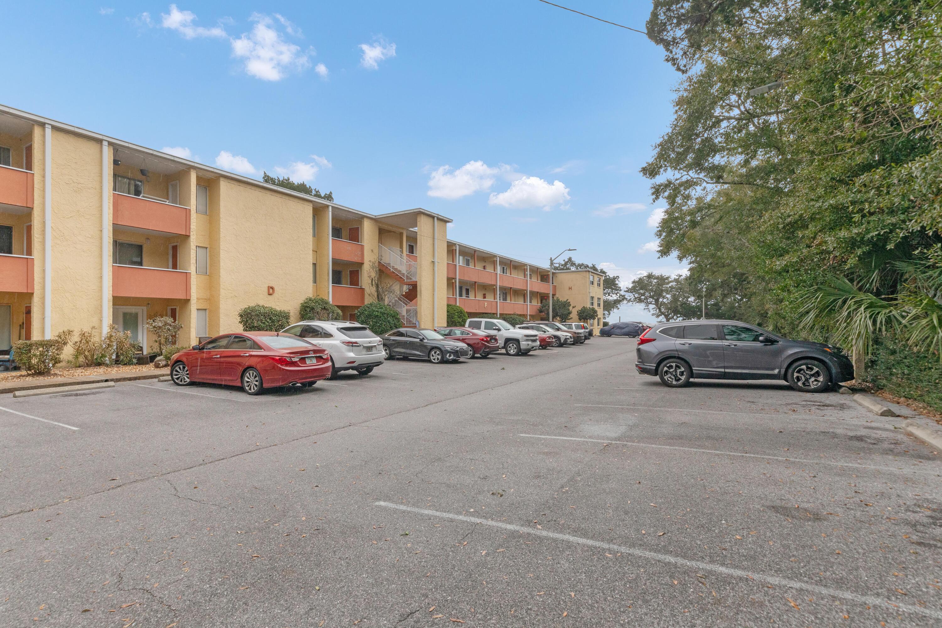 THE CEDARS - Residential