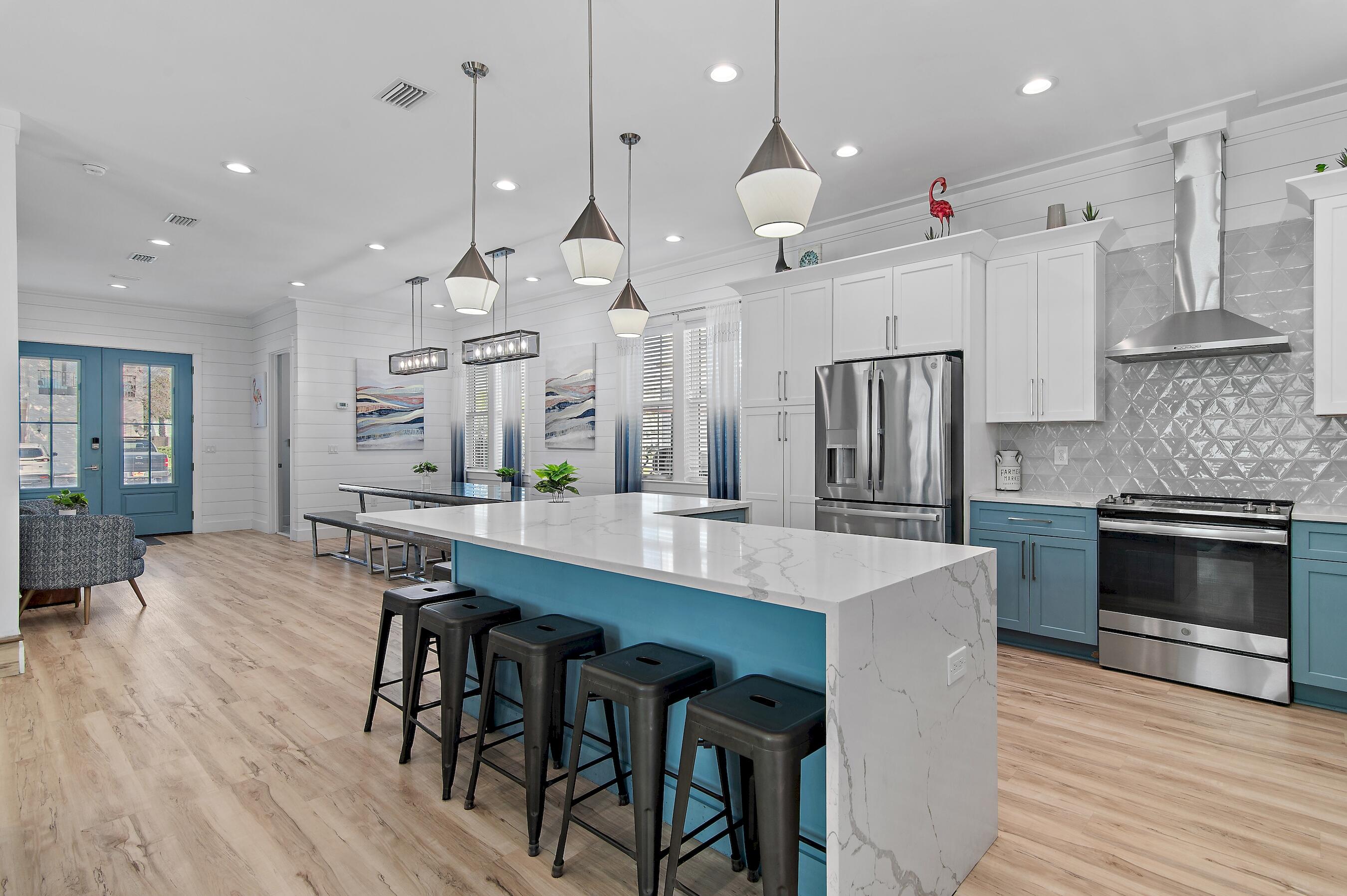 FRANGISTA BEACH 2ND ADDN - Residential