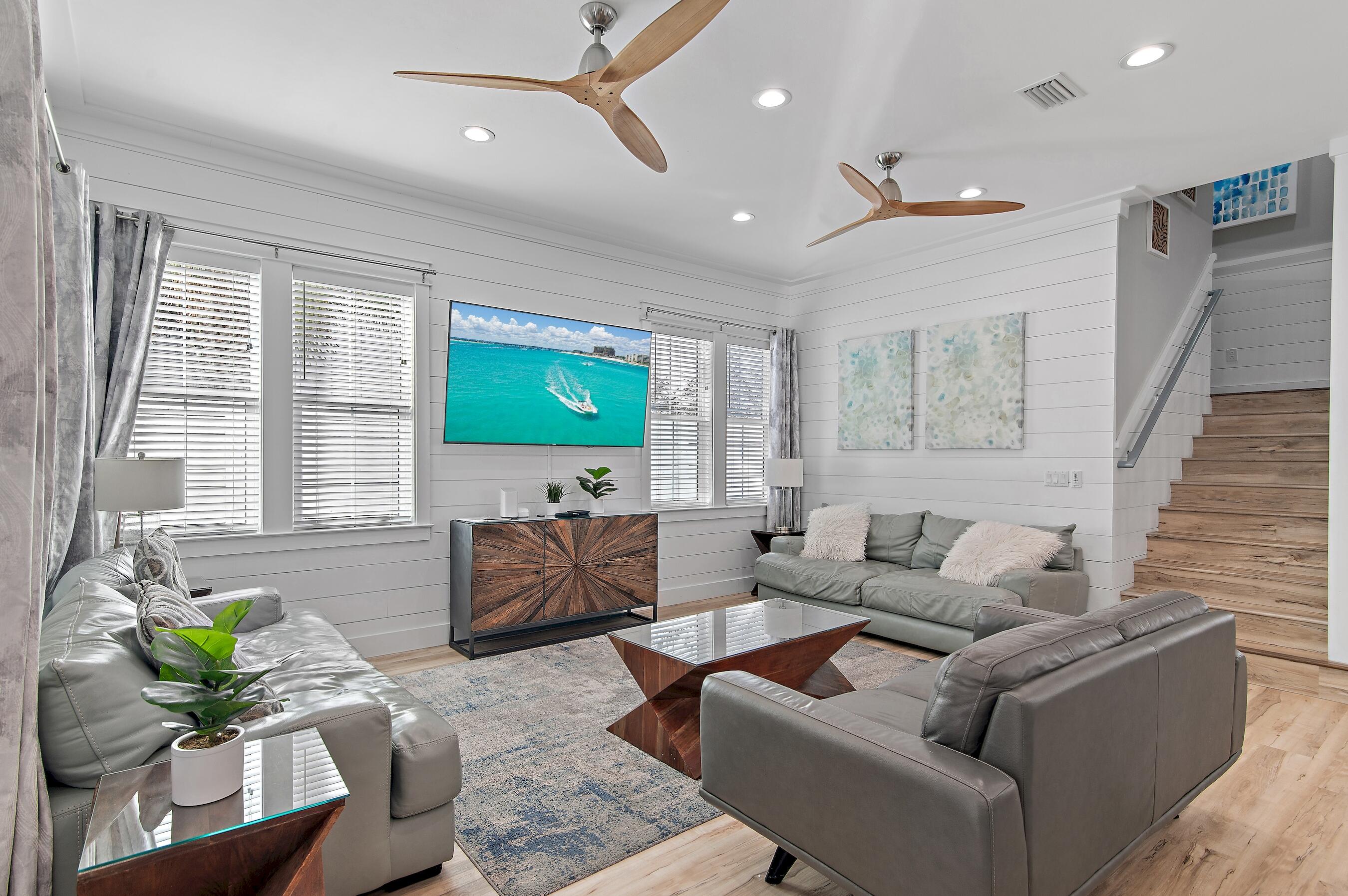 FRANGISTA BEACH 2ND ADDN - Residential