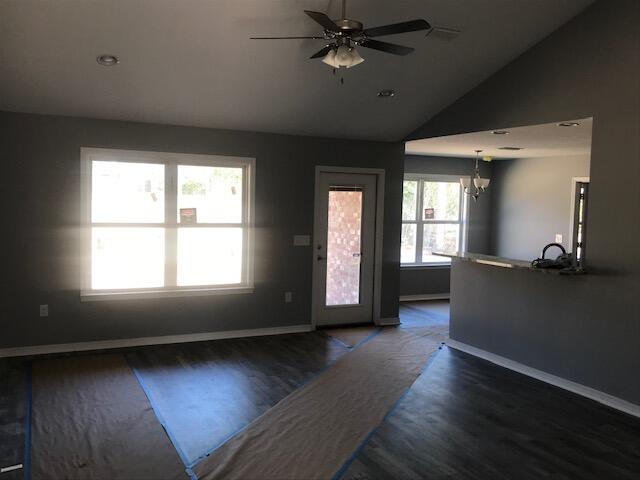 ADAMS POWELL S/D LOT 24 BLK J - Residential