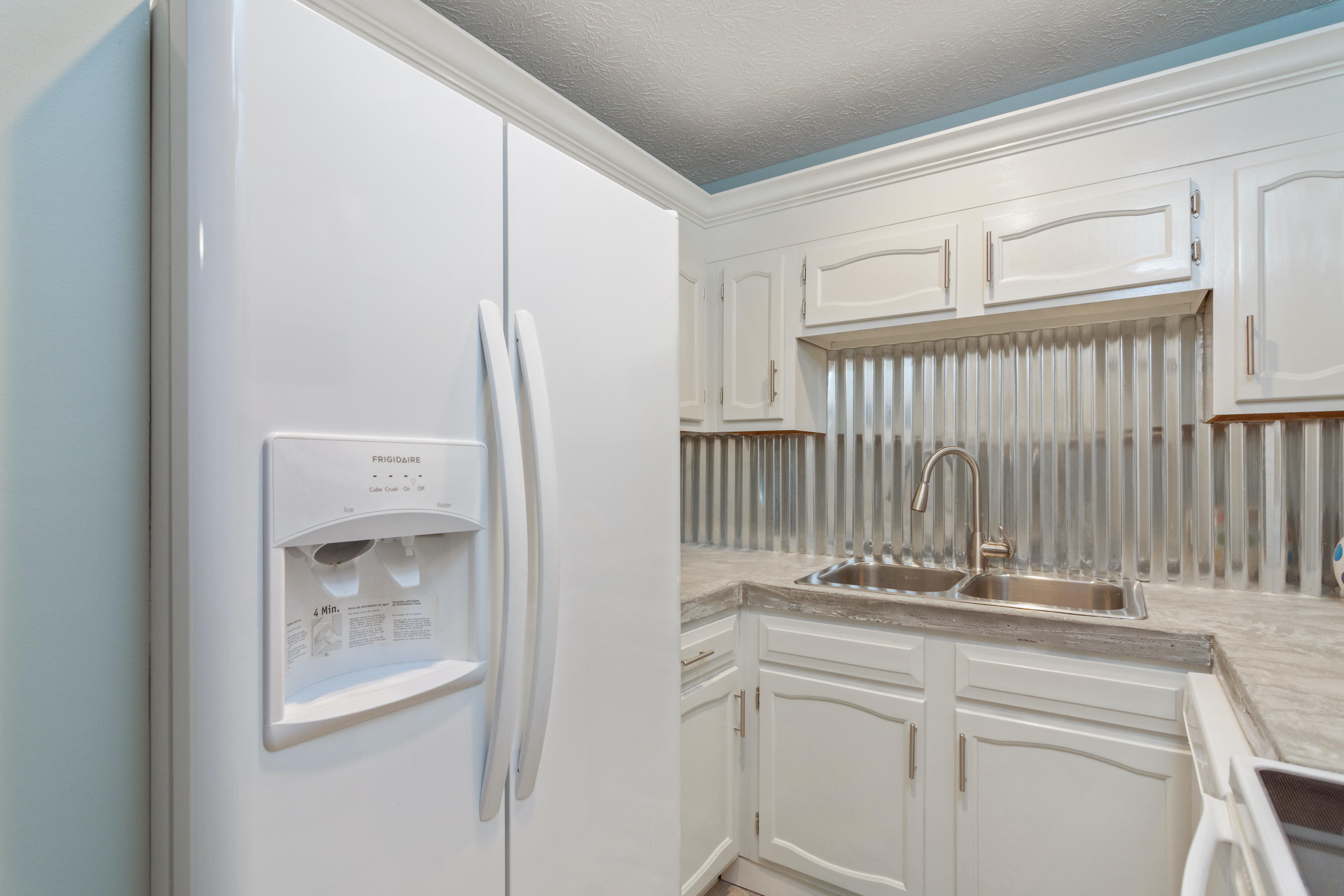 LULLWATER BEACH CONDO - Residential