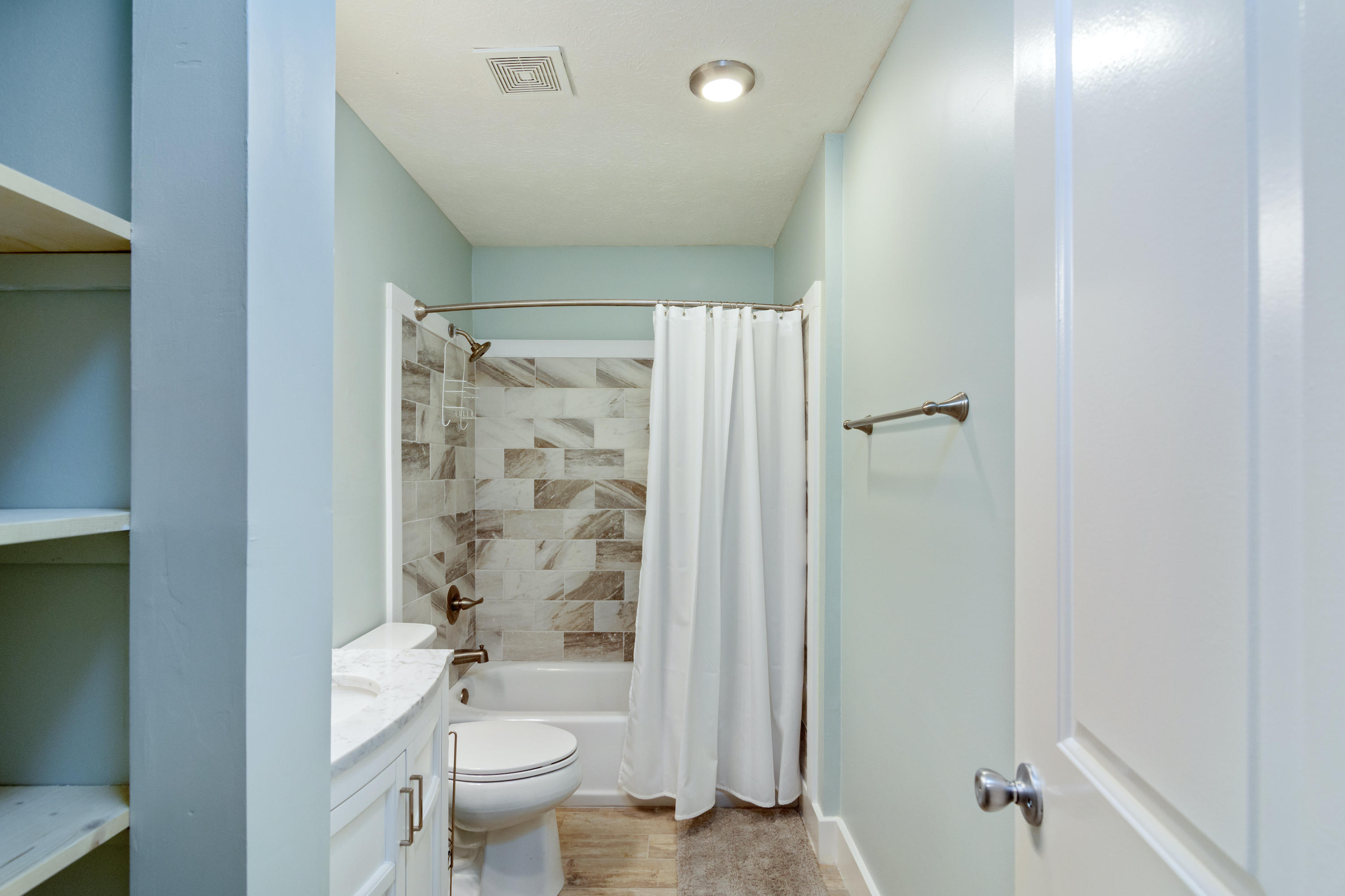 LULLWATER BEACH CONDO - Residential