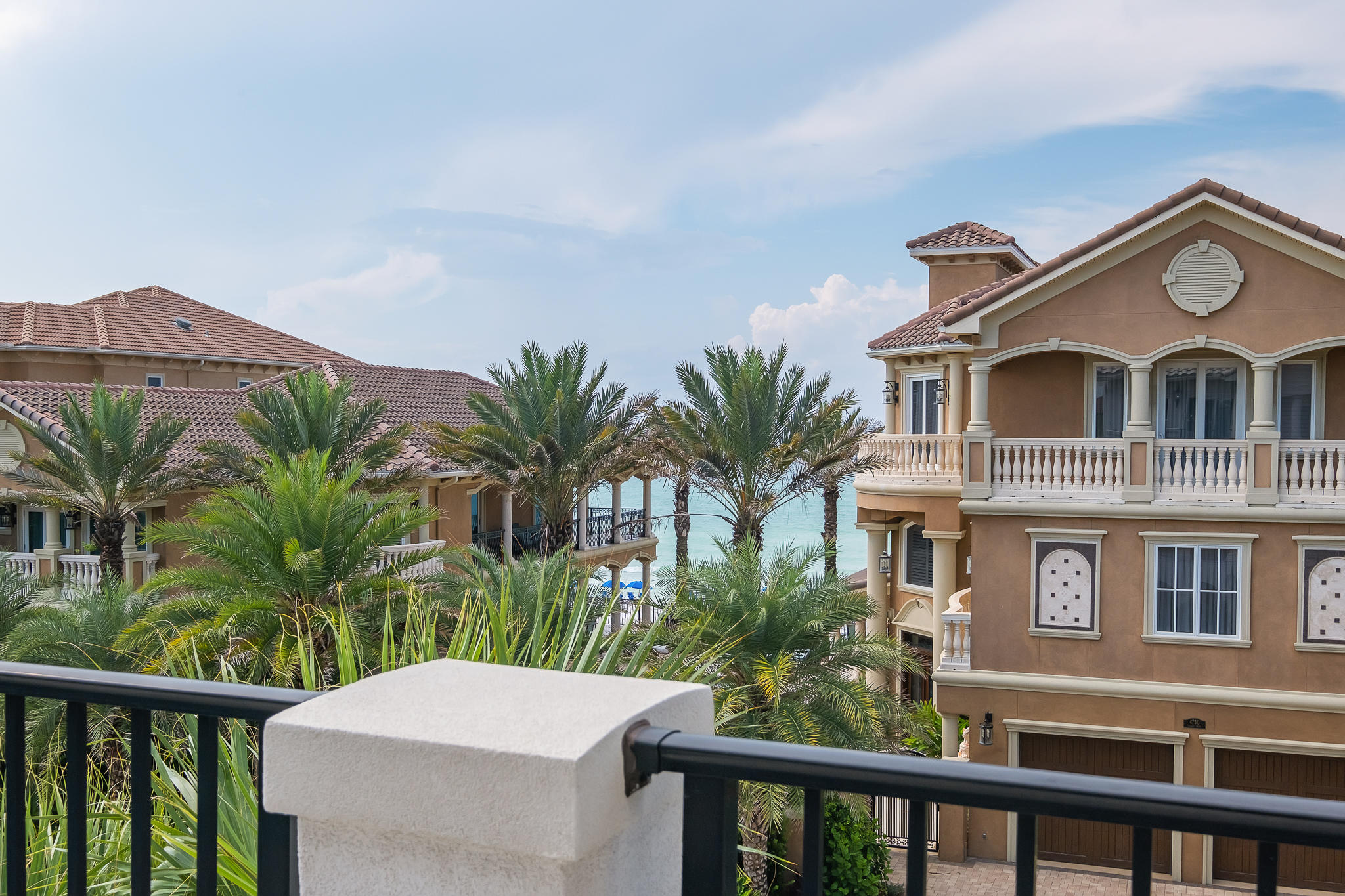 DESTINY BY THE SEA - Residential