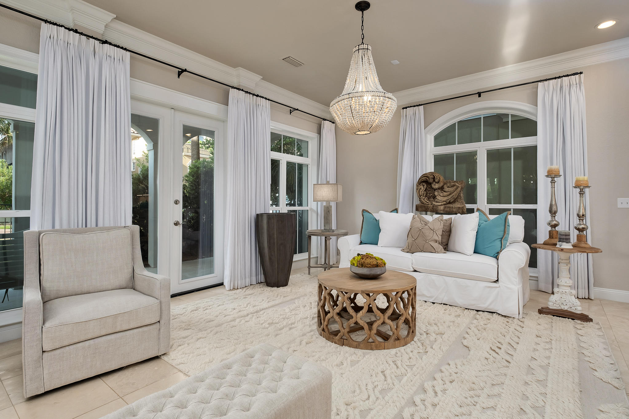DESTINY BY THE SEA - Residential