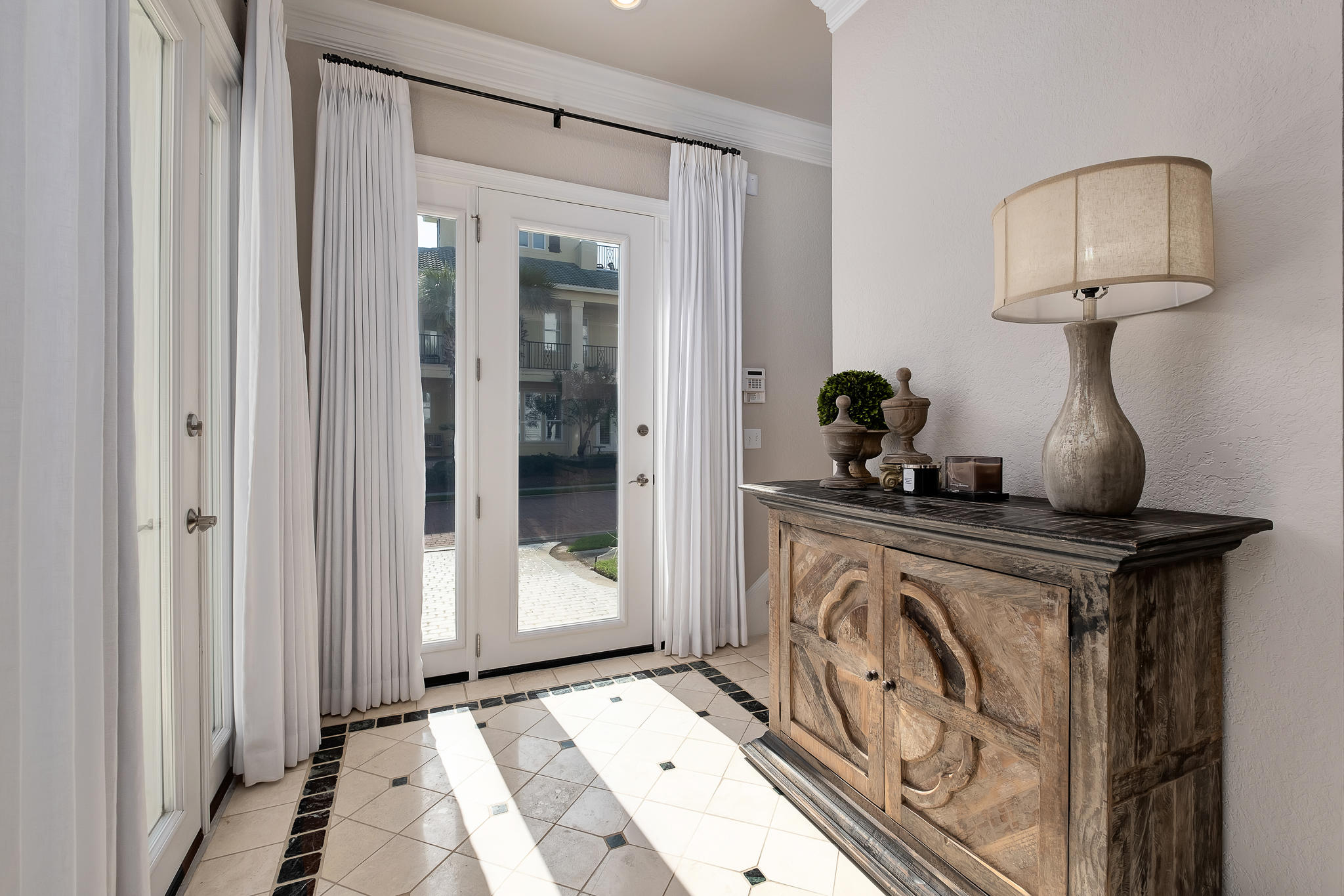 DESTINY BY THE SEA - Residential