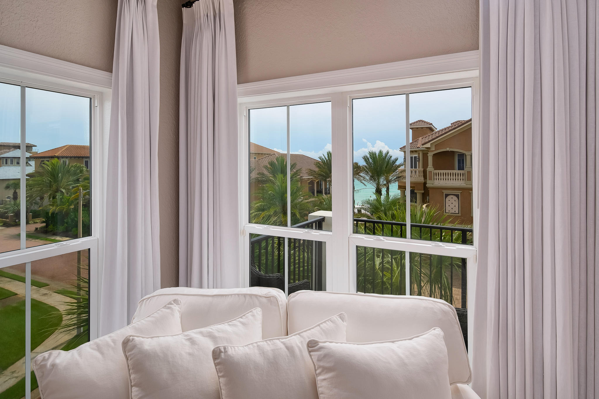 DESTINY BY THE SEA - Residential