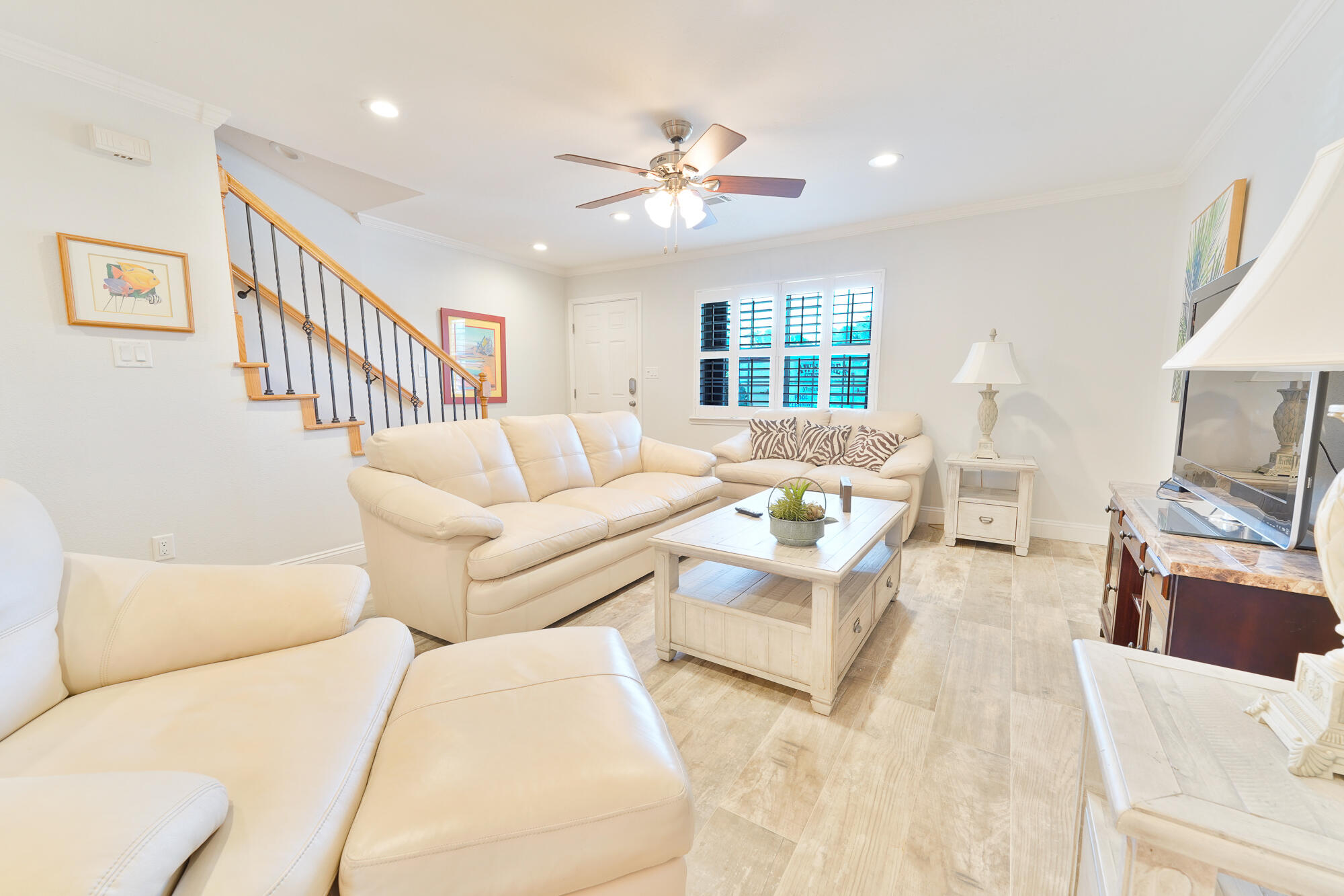 WOODLAND SHORES T/H PH 2 - Residential