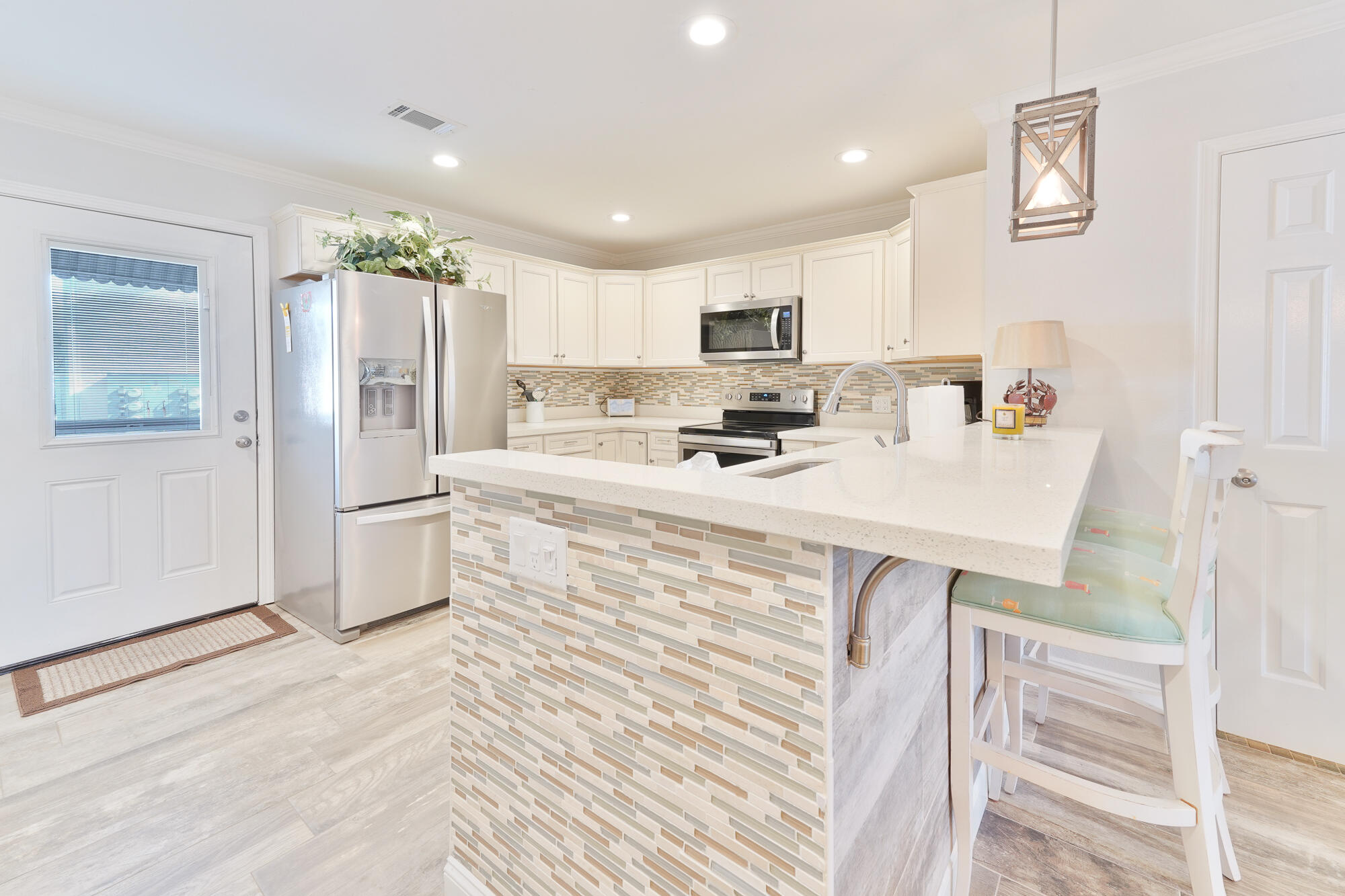 WOODLAND SHORES T/H PH 2 - Residential
