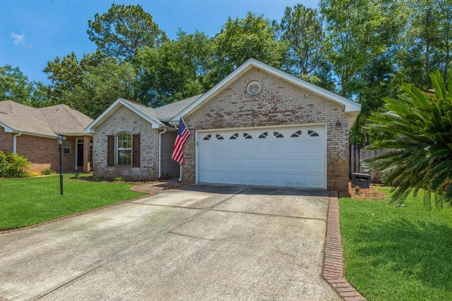 MILLERS RUN AT BLUEWATER BAY - Residential