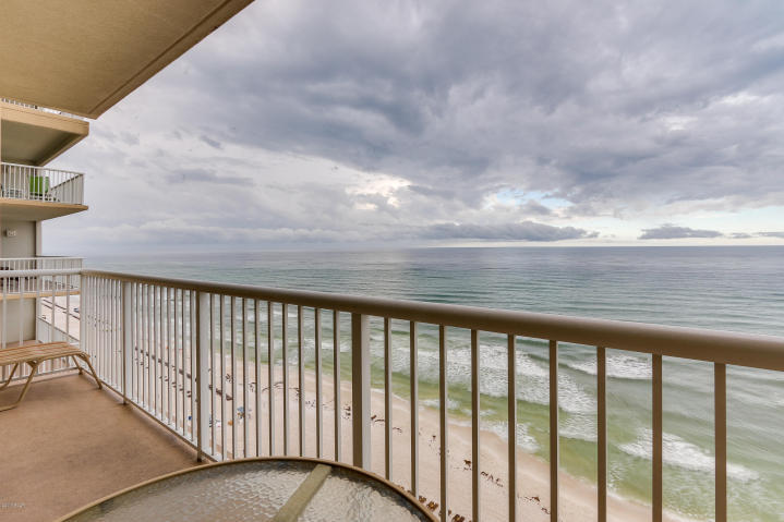 MAJESTIC BEACH TOWERS I - Residential