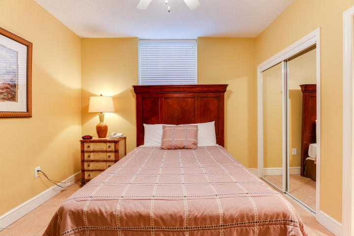 MAJESTIC BEACH TOWERS I - Residential