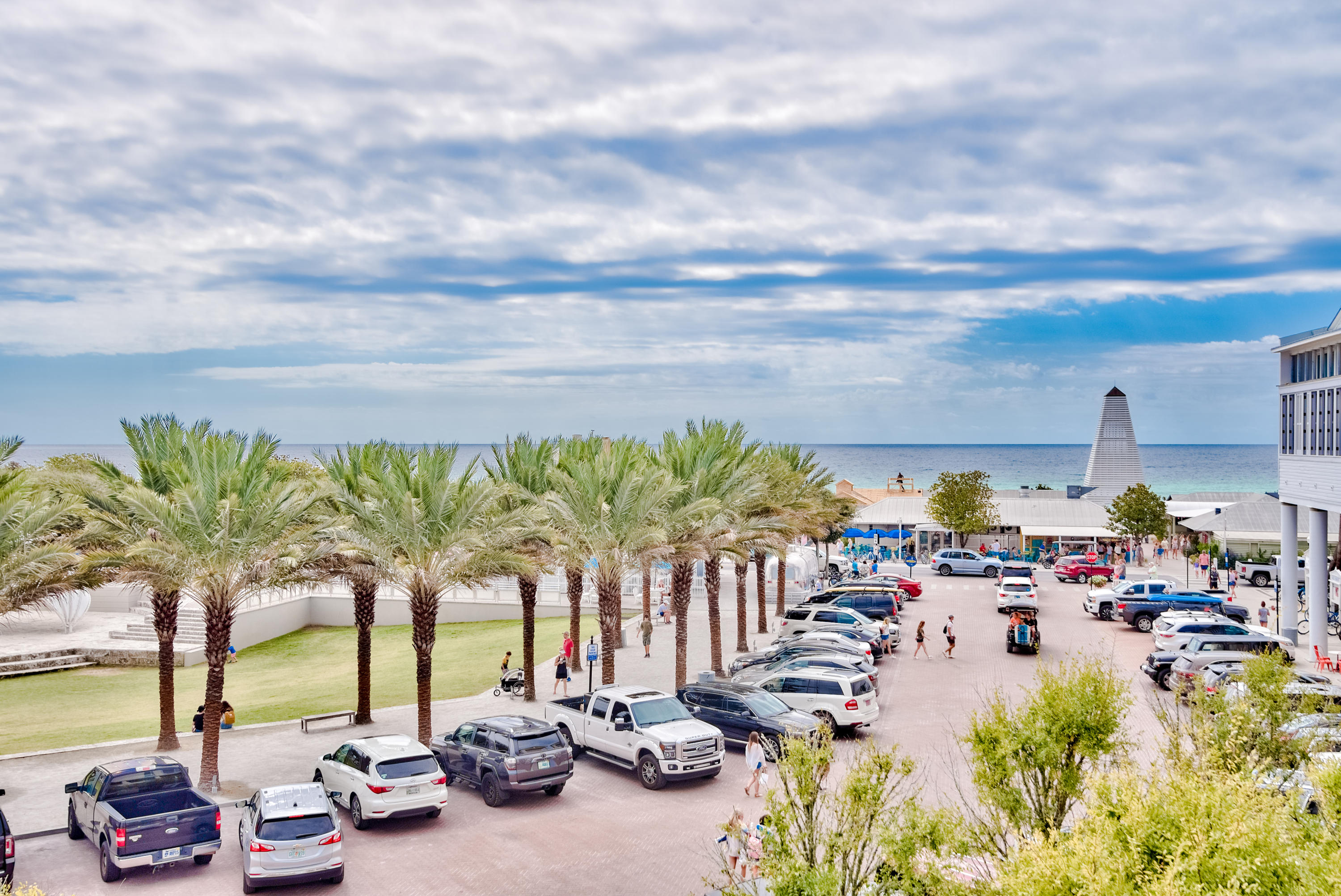 SEASIDE TOWN CENTER - Residential