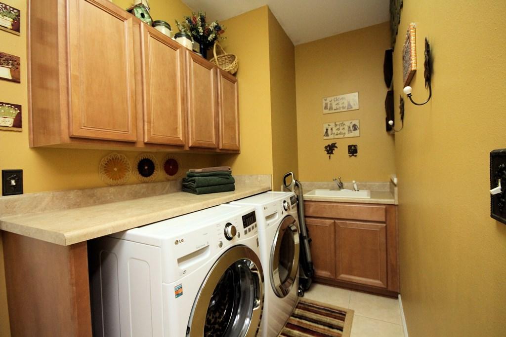 BAYSHORE PLACE PH 3 - Residential