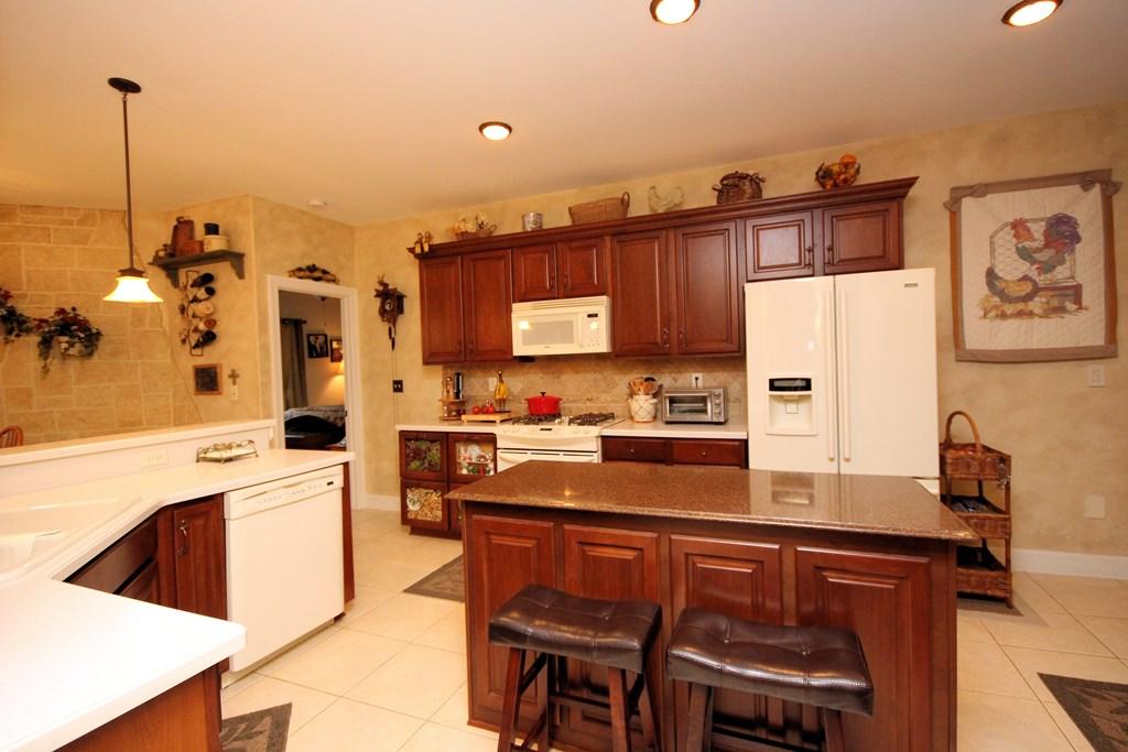 BAYSHORE PLACE PH 3 - Residential