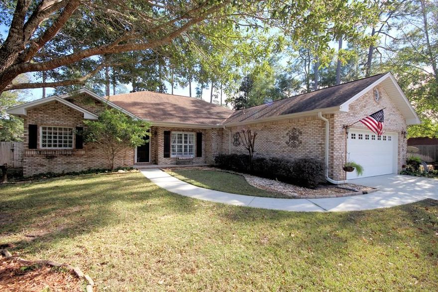 Bayshore Place home built in 2005 on a .36 acre cul-de-sac lot is what you have been looking for! The open floorplan of this custom built home offers multiple living areas as well as a 368sf Florida room with a separate HVAC unit! The split bedroom design finds the master suite on one side of the home and 3 other bedrooms (2 sharing a Jack-n-Jill bath) as well as another full bath on the other. Entering this home through the beautiful rustic fiberglass front door, you will find the family room with custom built ins and sliding glass doors opening onto the Florida Room. On your right is the cozy study with French doors for privacy. You will LOVE the centrally located kitchen with lots of cabinets, gorgeous solid surface counters, upgraded appliances and a convenient breakfast bar. The large